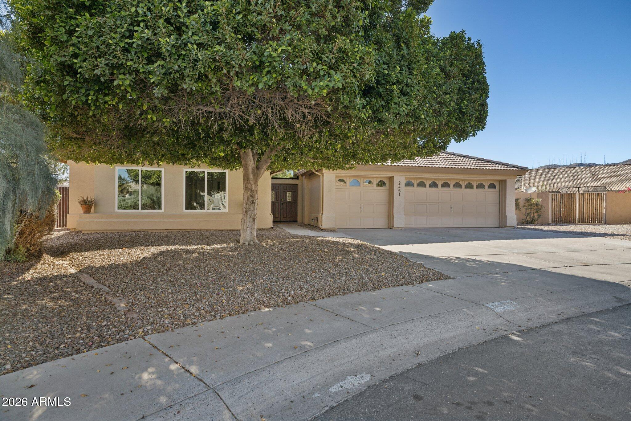 2451 E DRY CREEK Road