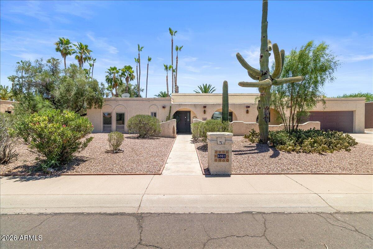5901 E THUNDERBIRD Road