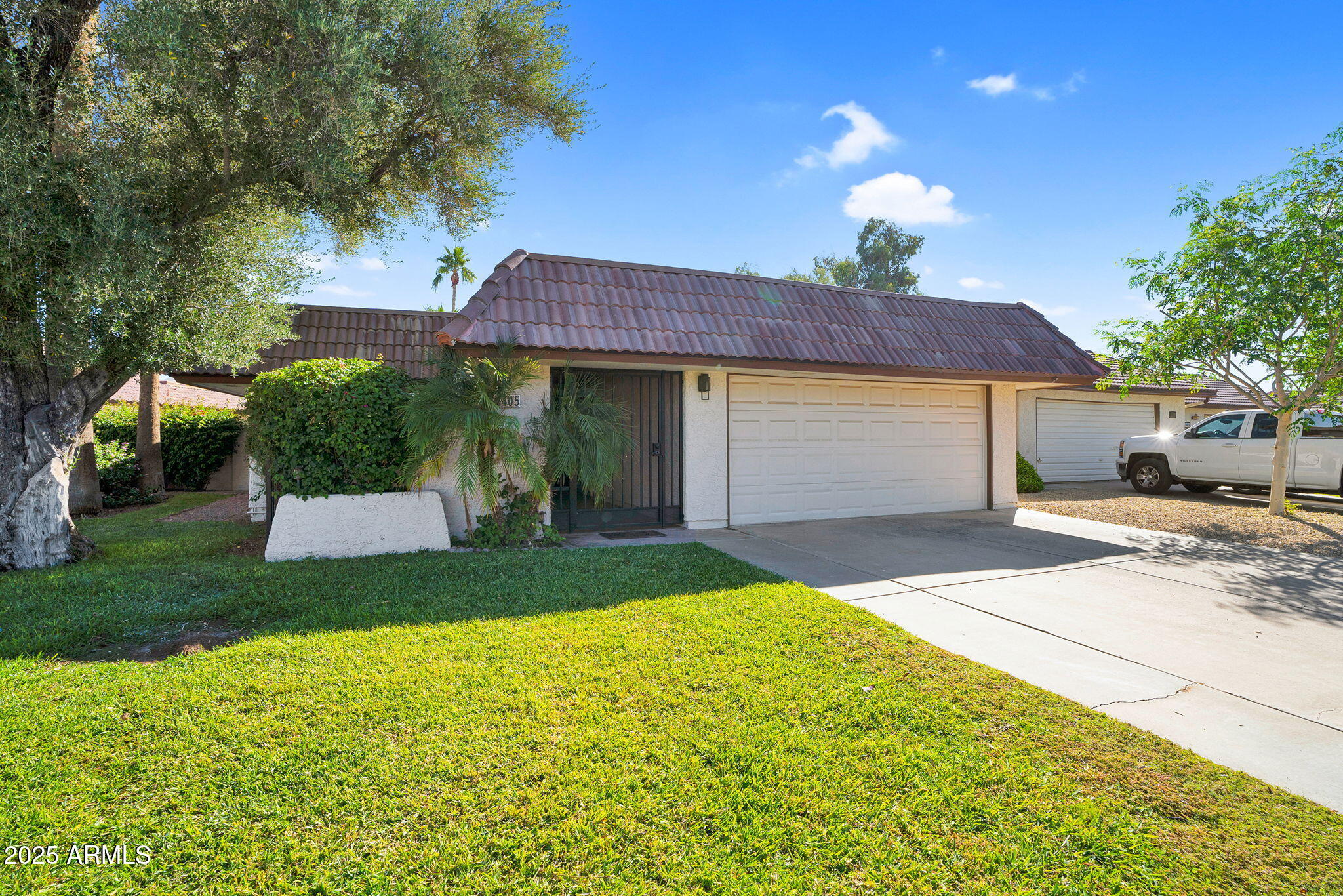 12405 S POTOMAC Street