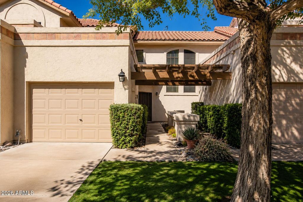 Photo of 9705 E Mountain View Road #1056, Scottsdale, AZ 85258 (MLS # 7038140)