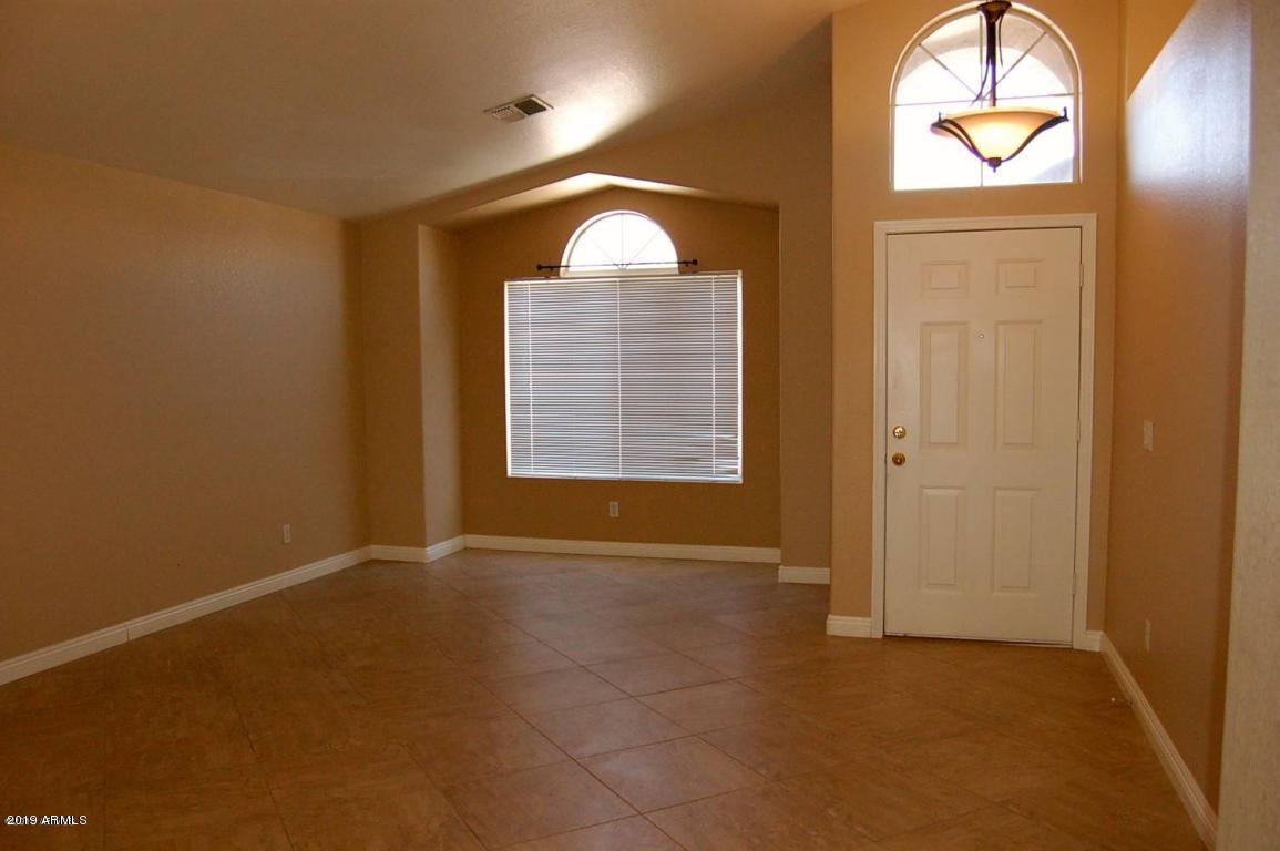 4815 W Ponderosa Lane