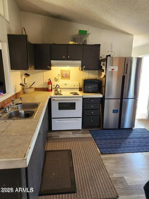 19122 W SUSAN Avenue