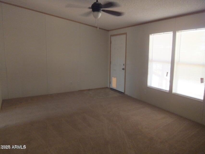 19122 W SUSAN Avenue