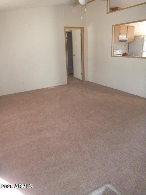 19122 W SUSAN Avenue