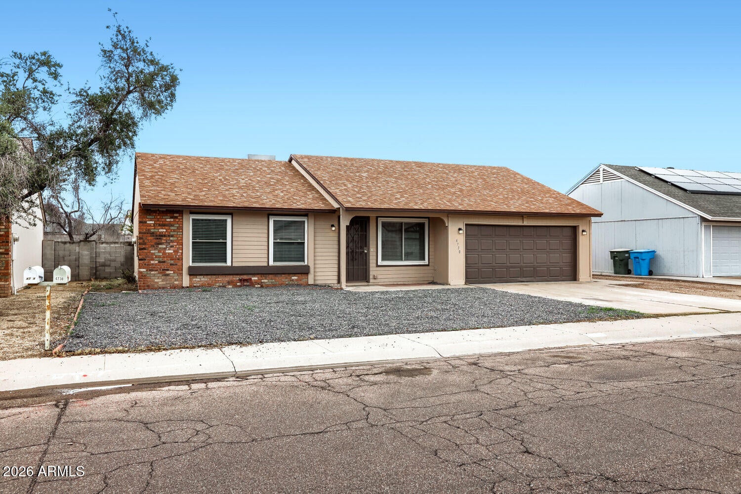 4738 W VILLA MARIA Drive