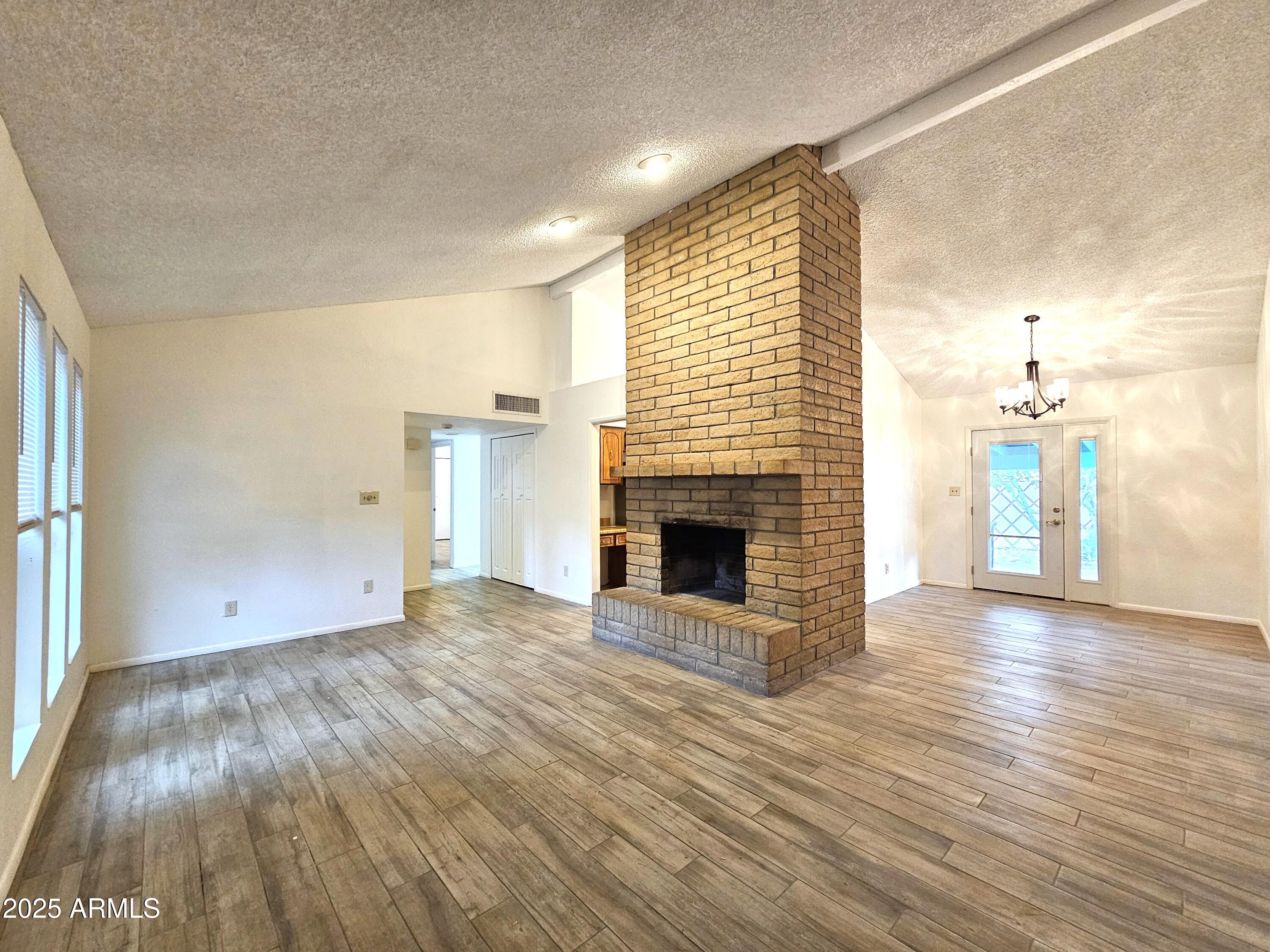 THE MEADOWS - Residential