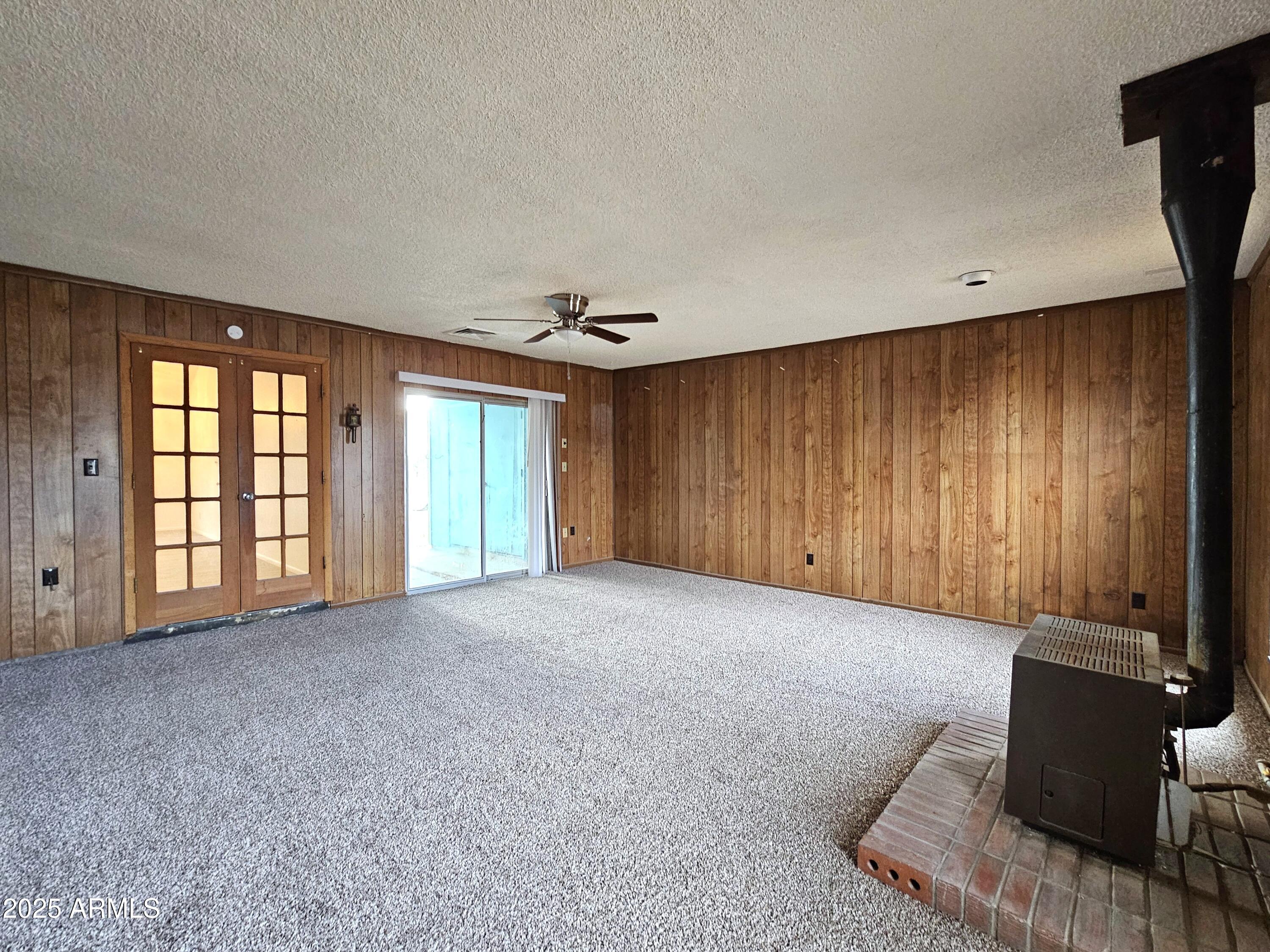 THE MEADOWS - Residential