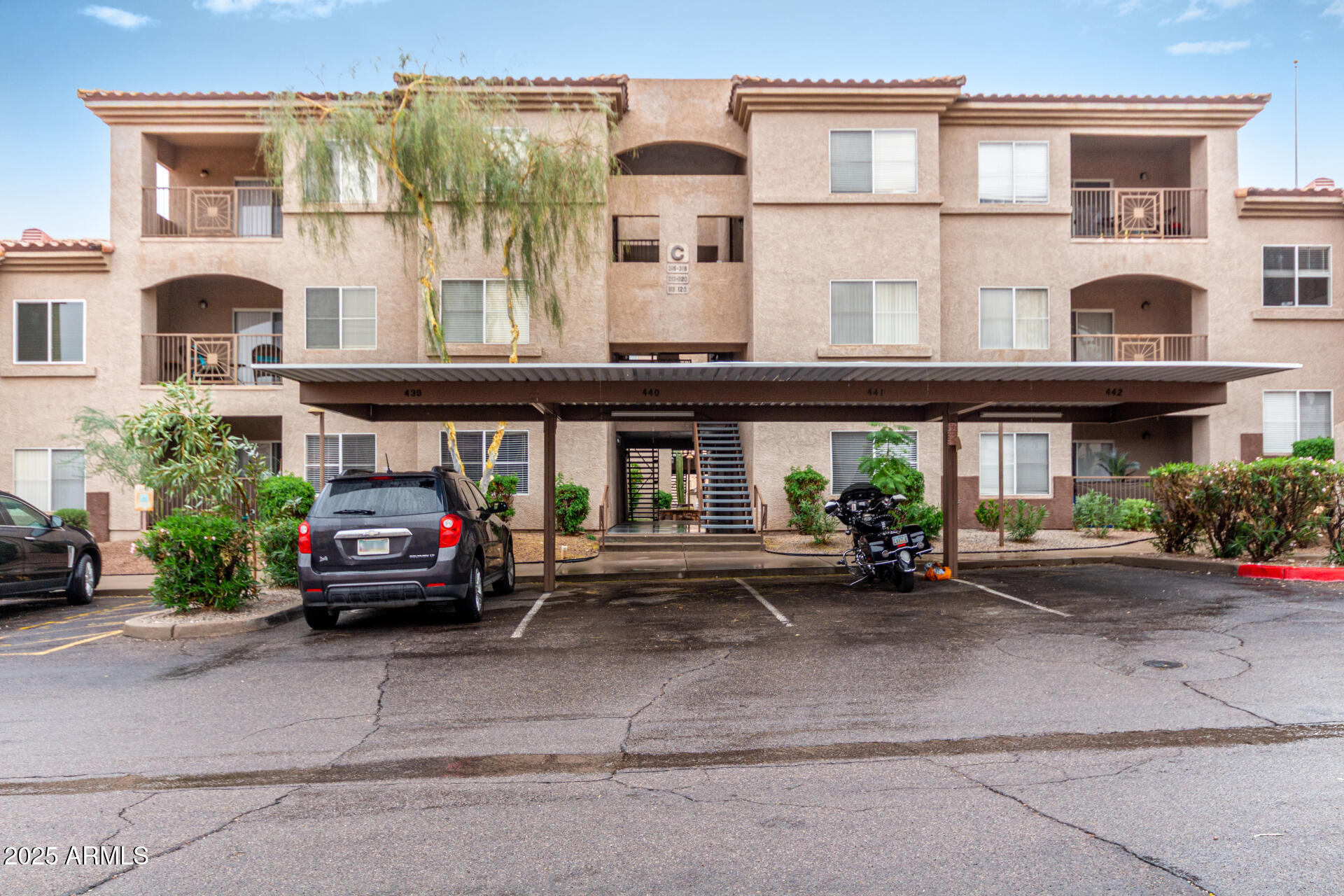 FOUR PEAKS VISTA CONDOMINIUM - Residential
