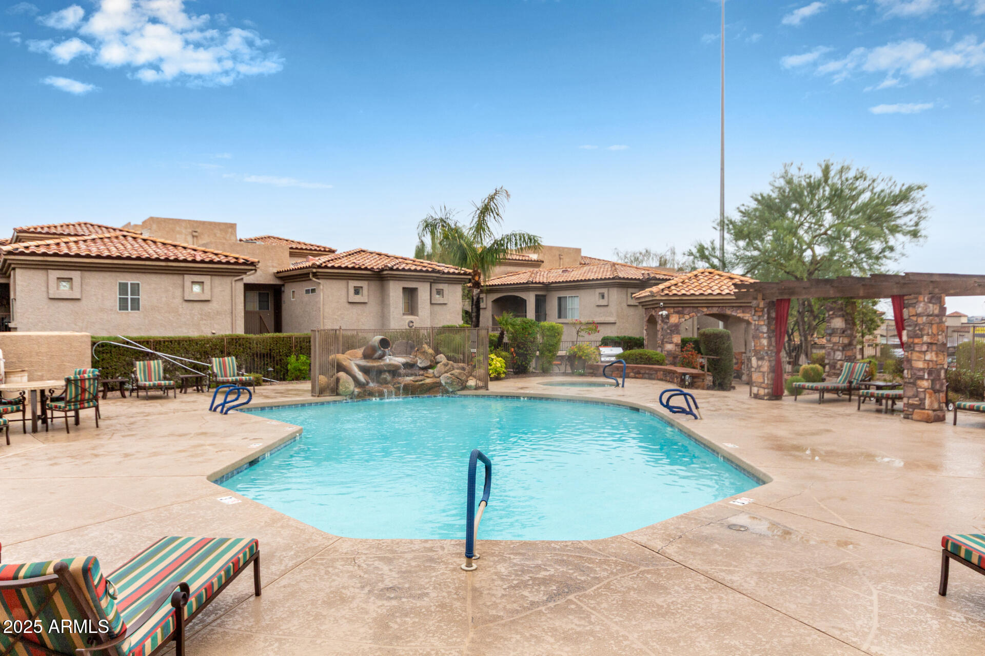 FOUR PEAKS VISTA CONDOMINIUM - Residential