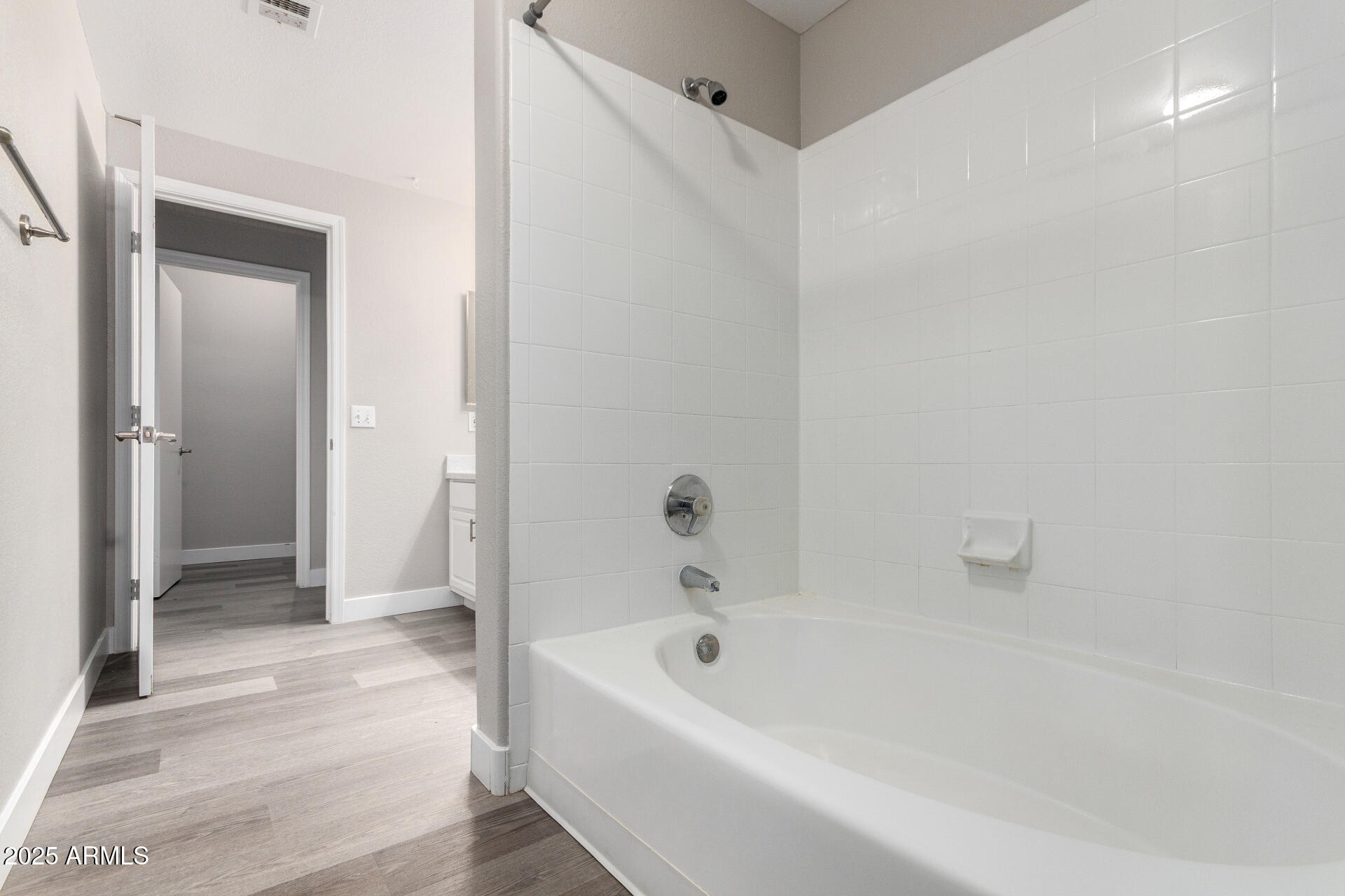 FOUR PEAKS VISTA CONDOMINIUM - Residential