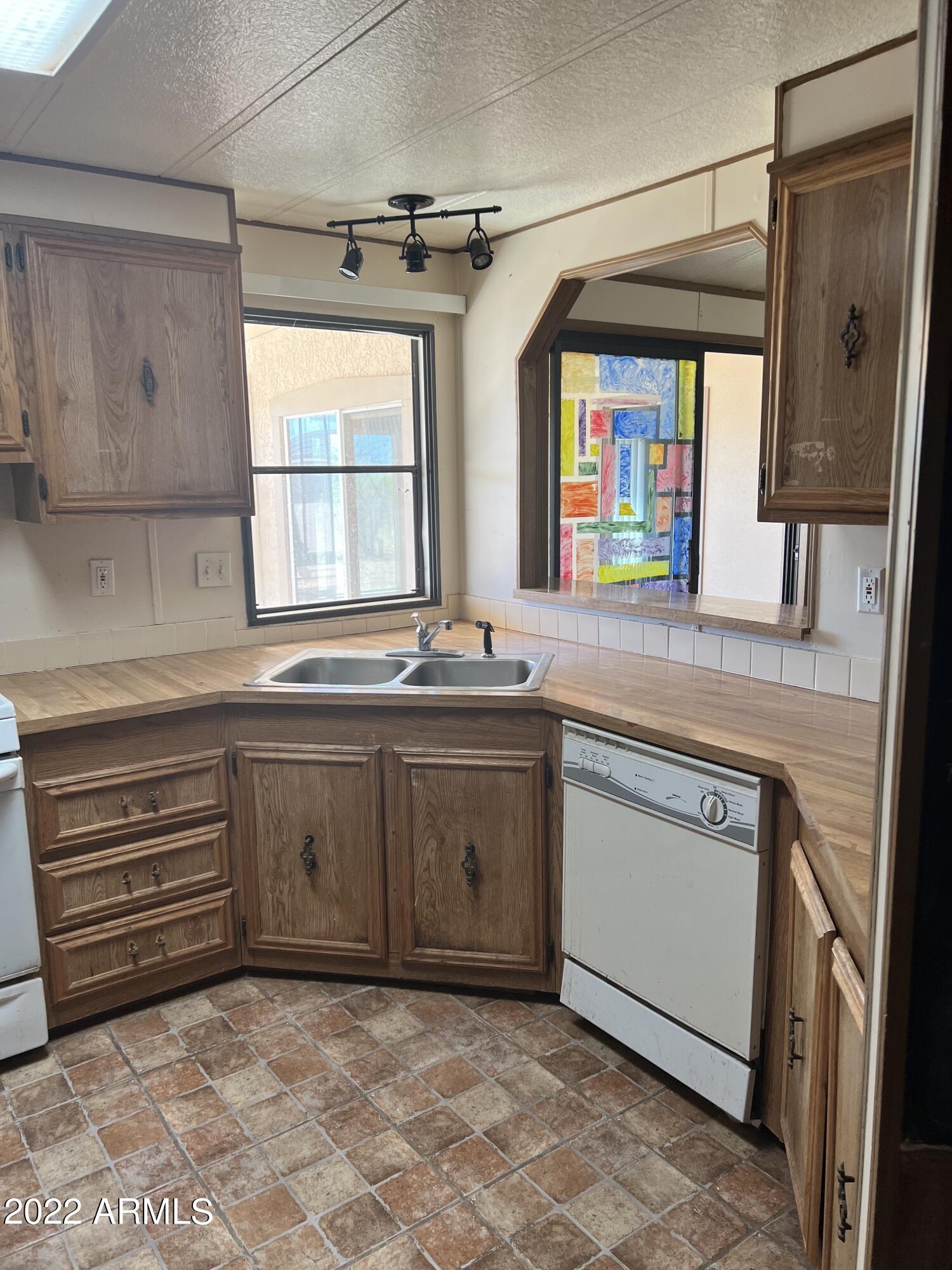 GREATER SAN PEDRO RANCHES - Residential