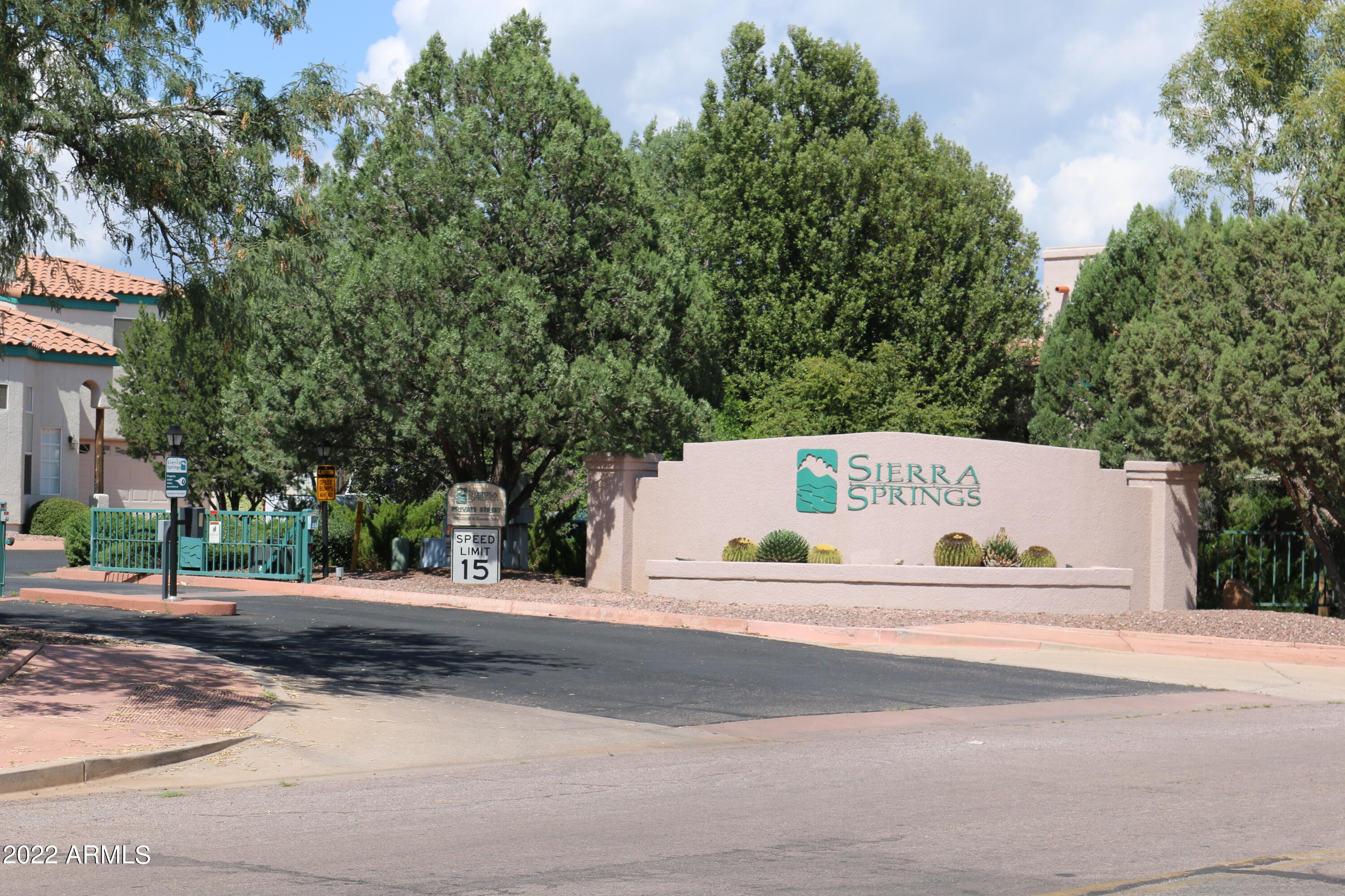 SIERRA SPRINGS - Residential