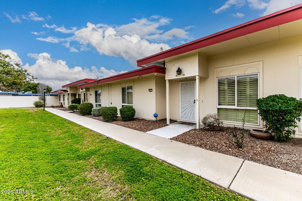 Photo of 10020 W Royal Oak Road #F, Sun City, AZ 85351 (MLS # 6976277)