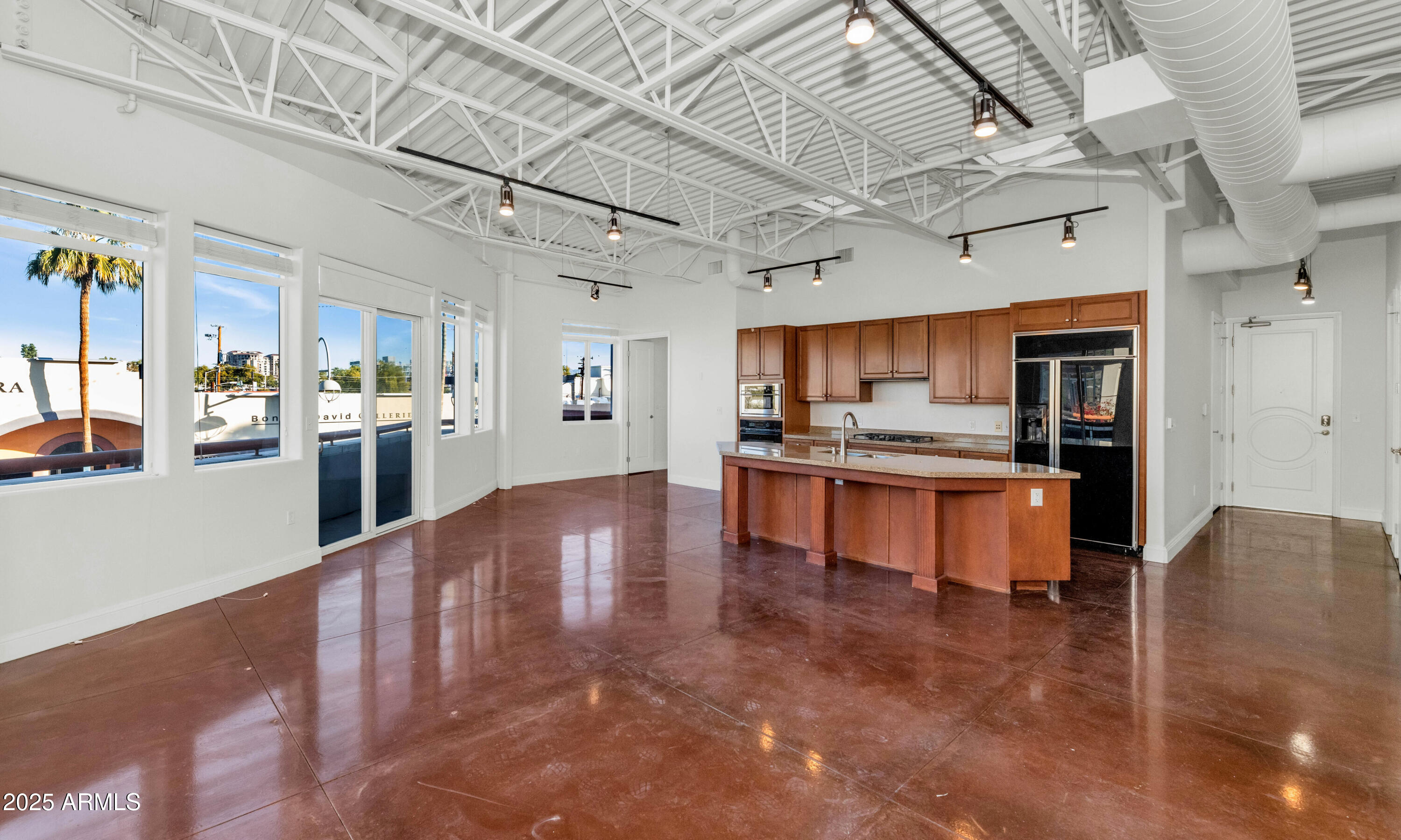 7039 E MAIN Street A206