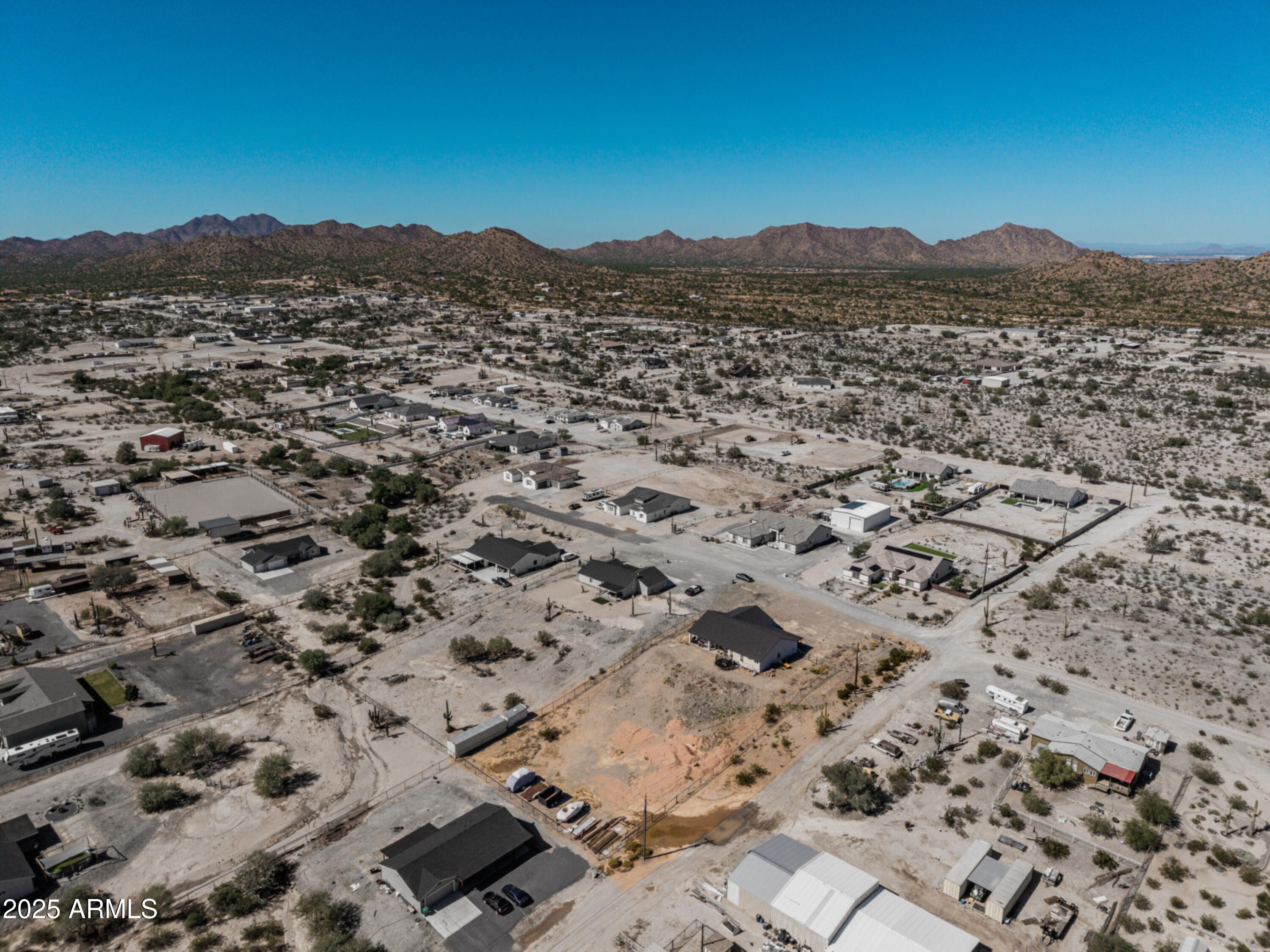 3925 W MOON DUST Trail
