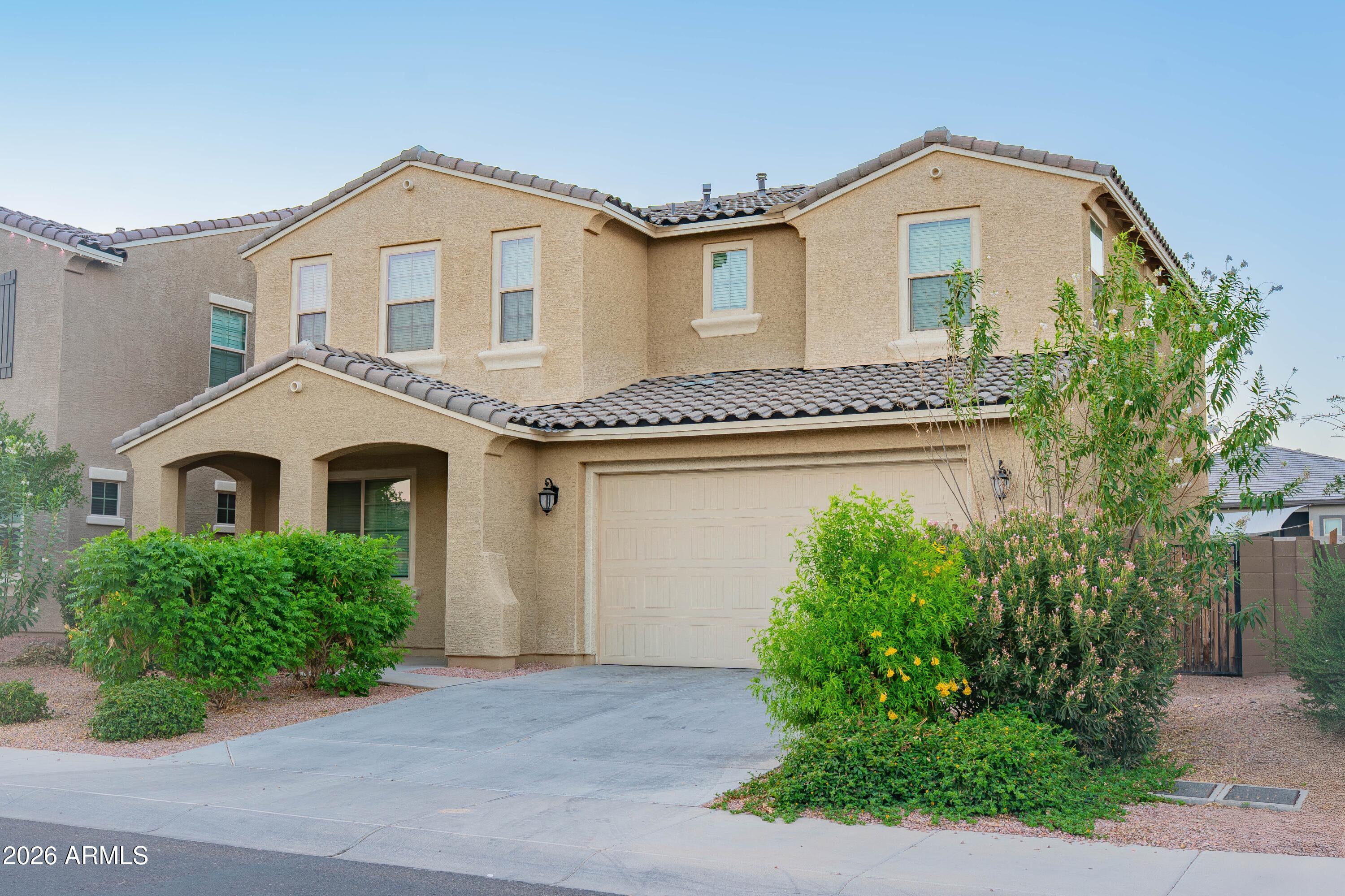 19640 W PINCHOT Drive