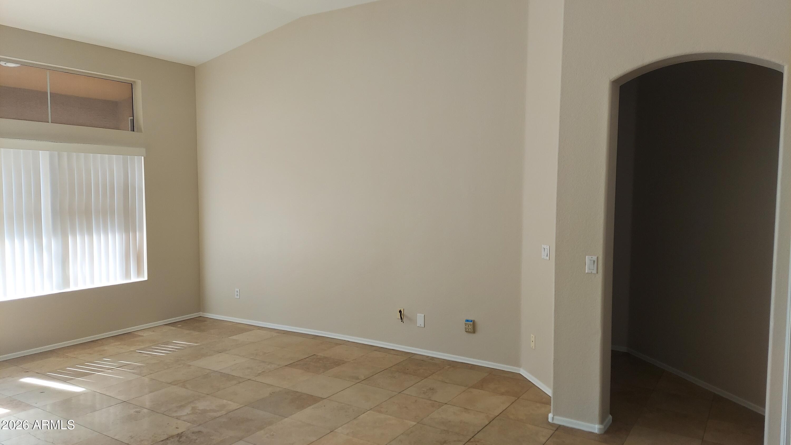 1545 E HARVARD Avenue