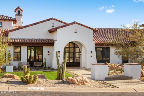 4605 E ROCKRIDGE Road Phoenix AZ 85018