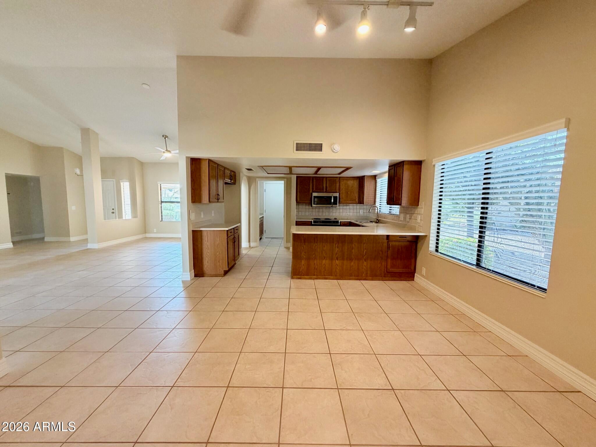 9856 W RIMROCK Drive