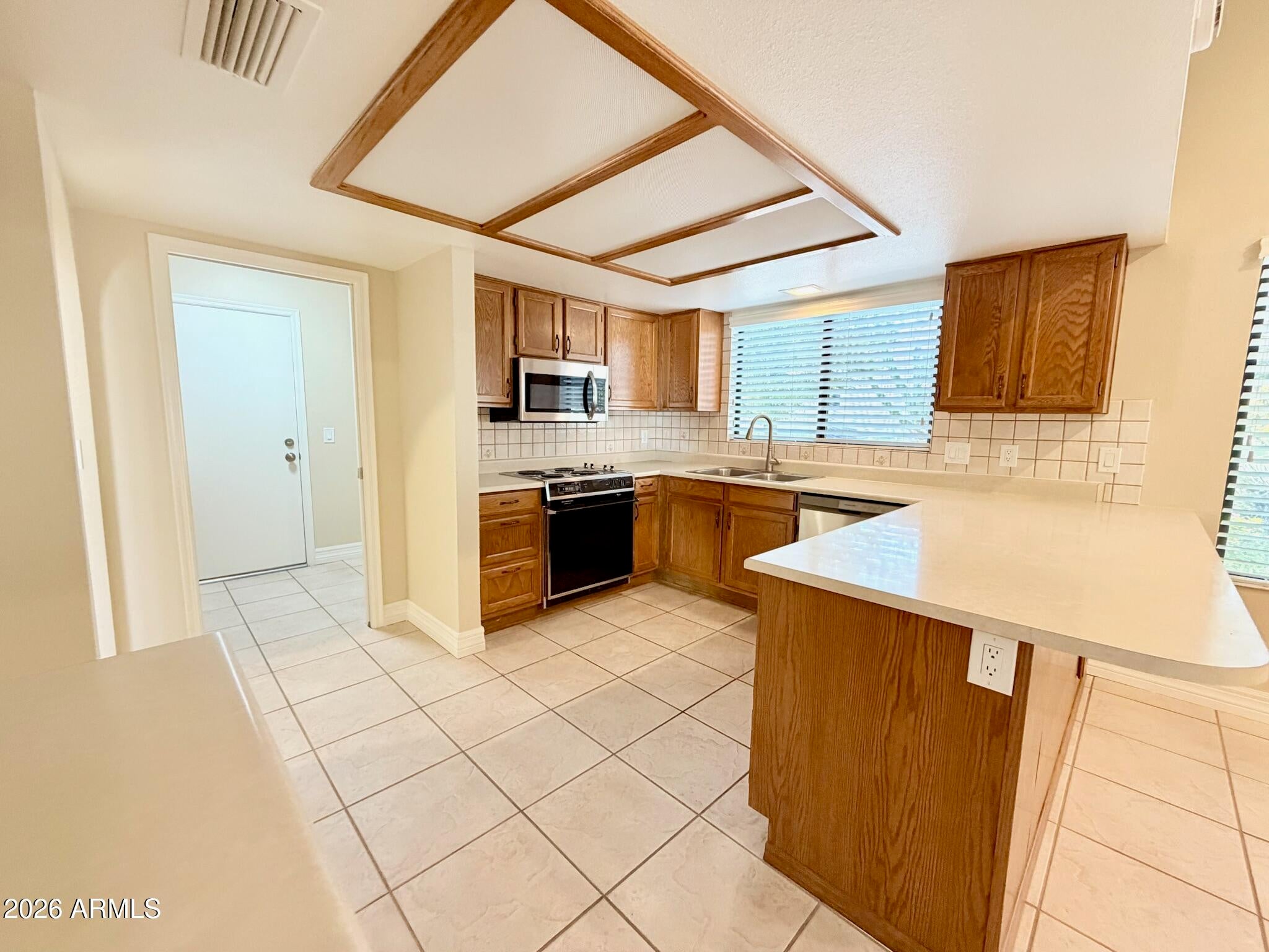 9856 W RIMROCK Drive