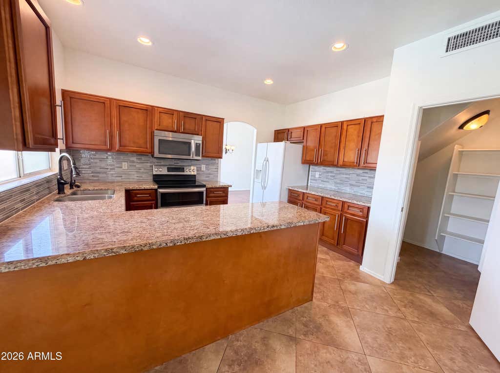 Photo of 8274 S Stephanie Lane, Tempe, AZ 85284 (MLS # 7056716)