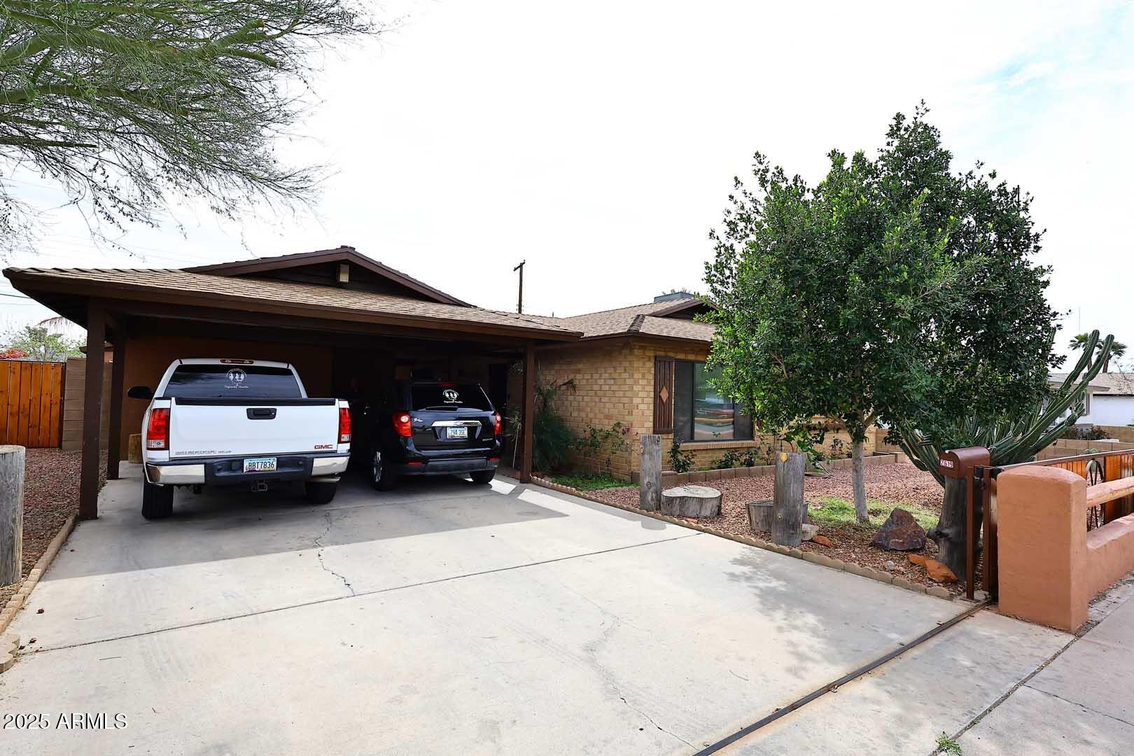 2619 W LAMAR Road