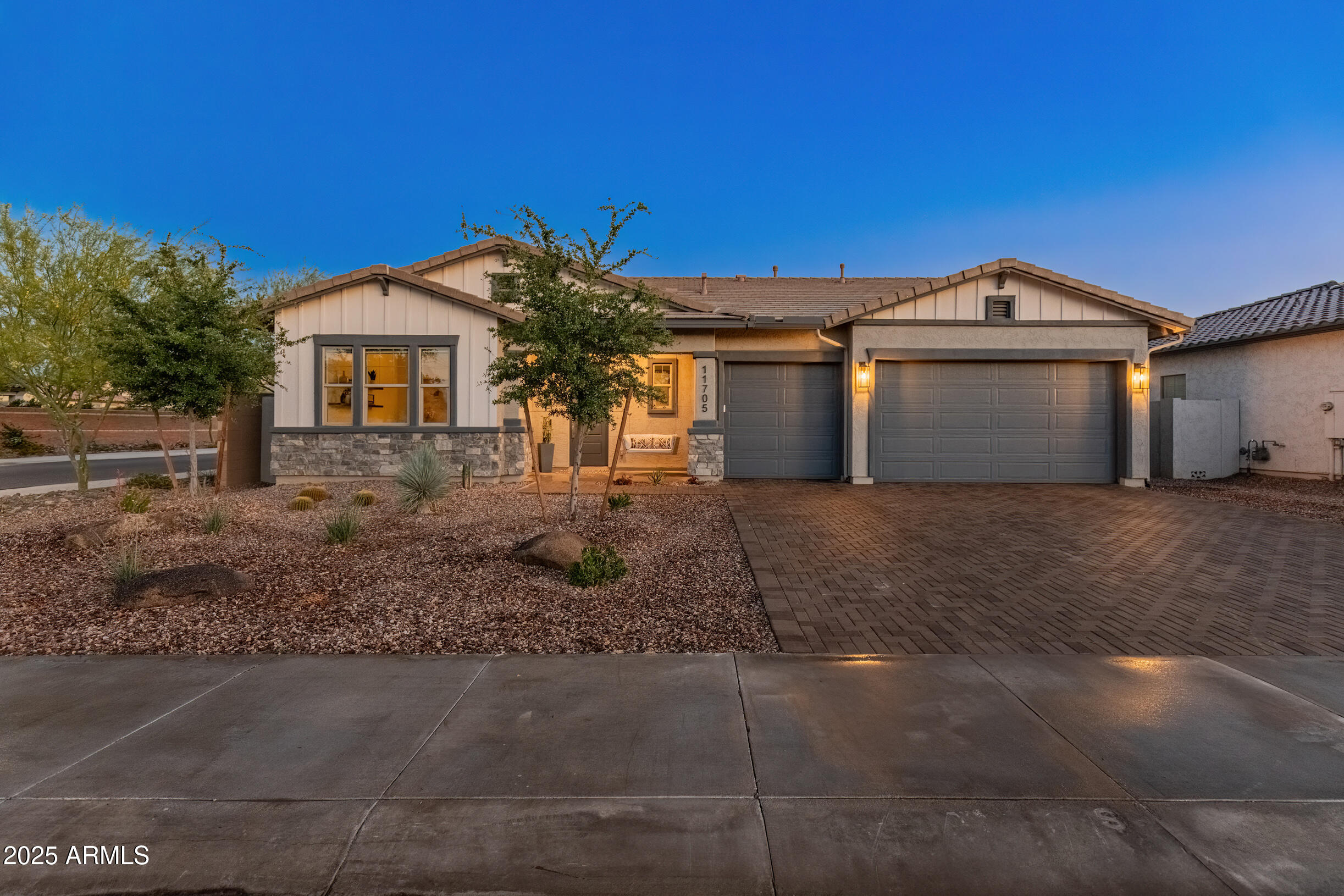 11705 W LUXTON Lane