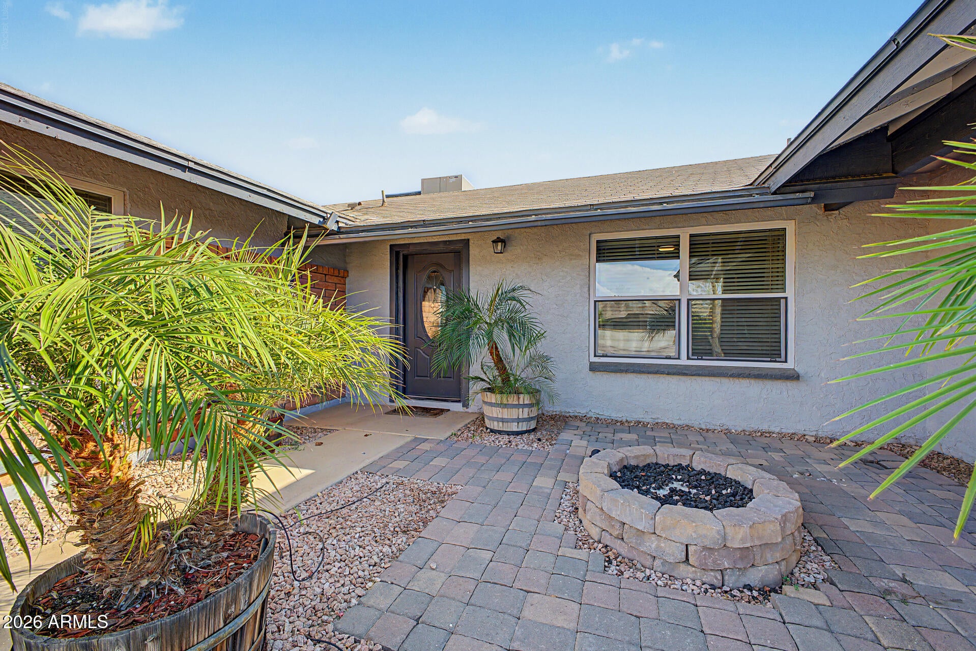 4145 W MEADOW Drive
