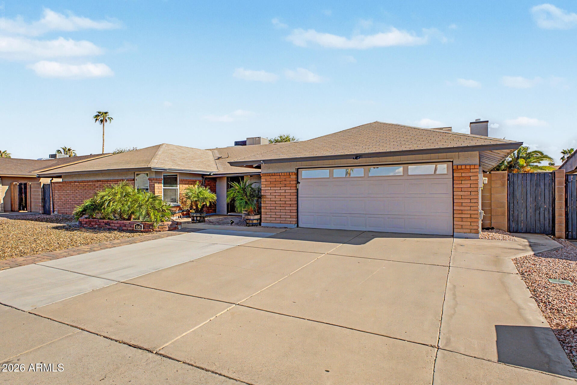 4145 W MEADOW Drive