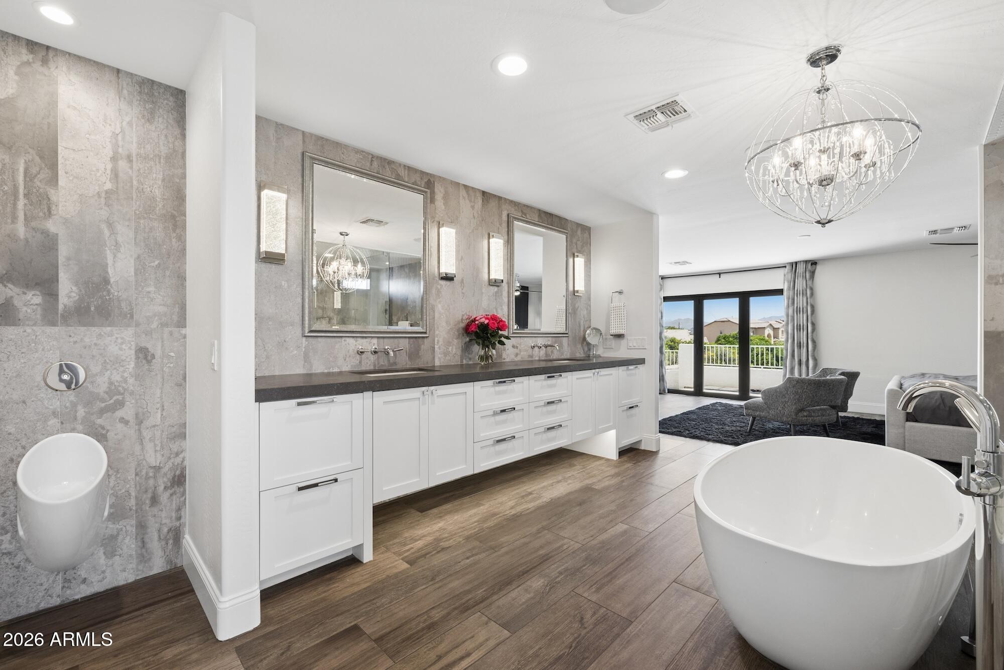 MAHOGANY - Residential