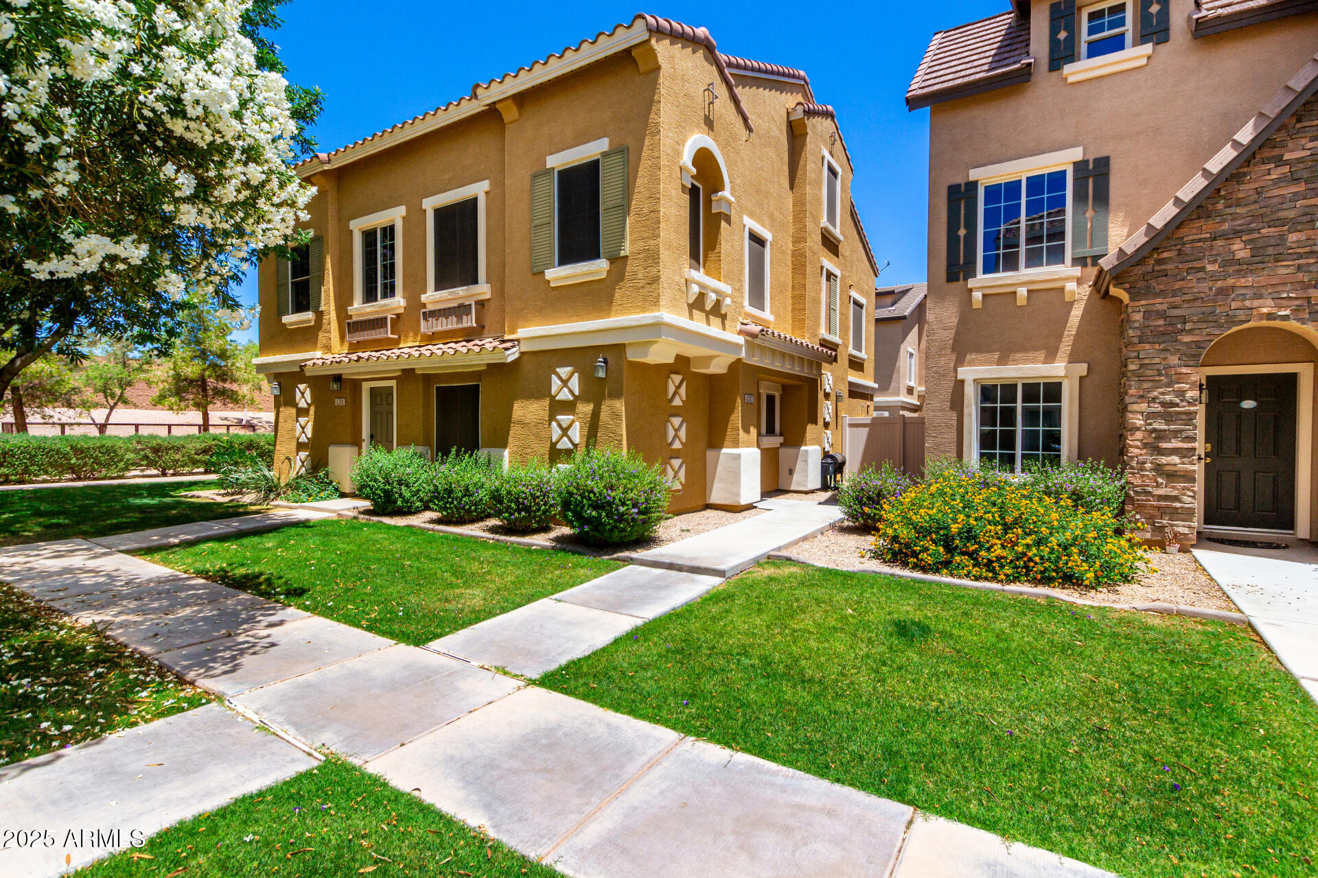 4302 E Jasper Drive