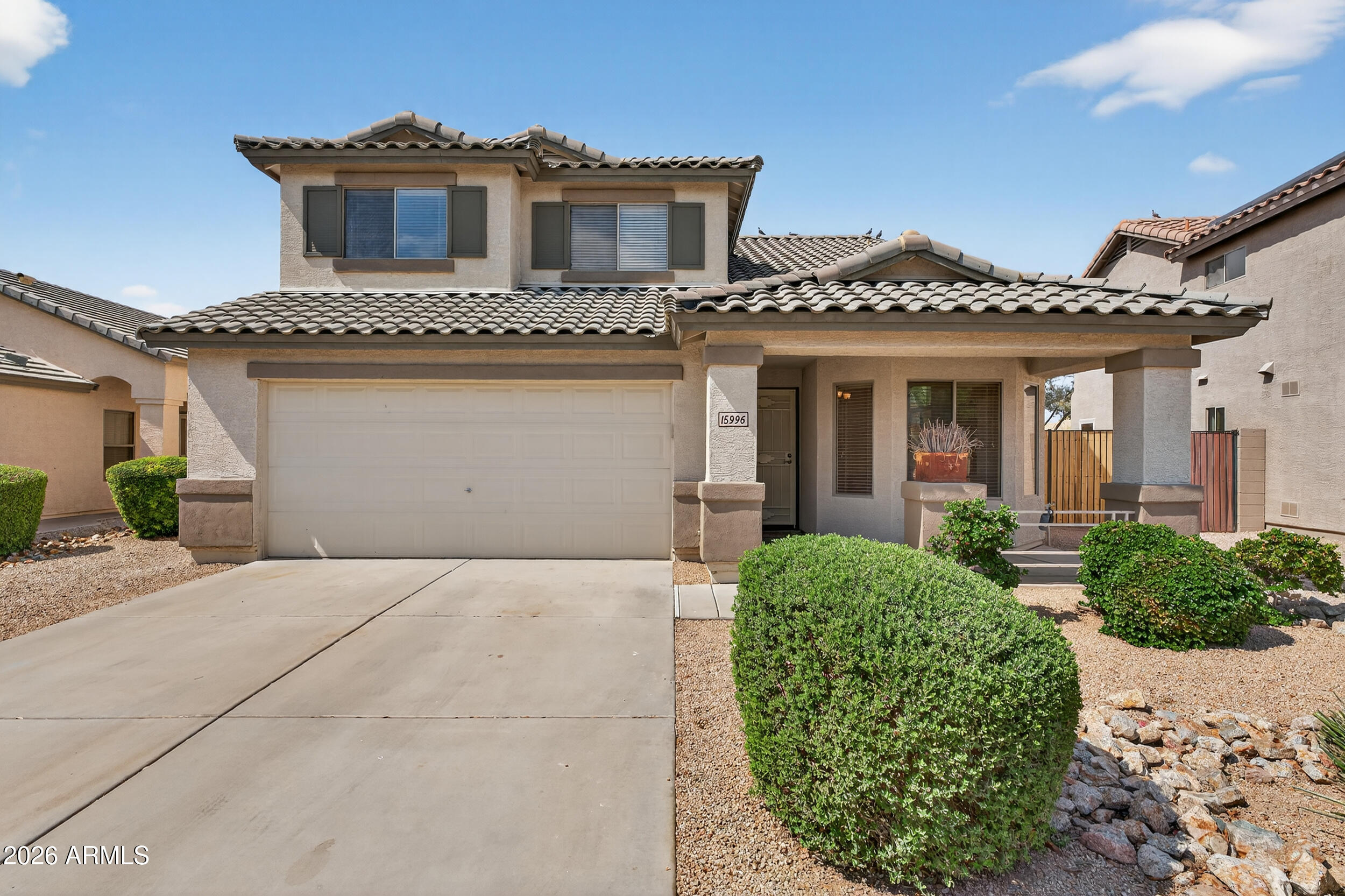 15996 W LINDEN Street