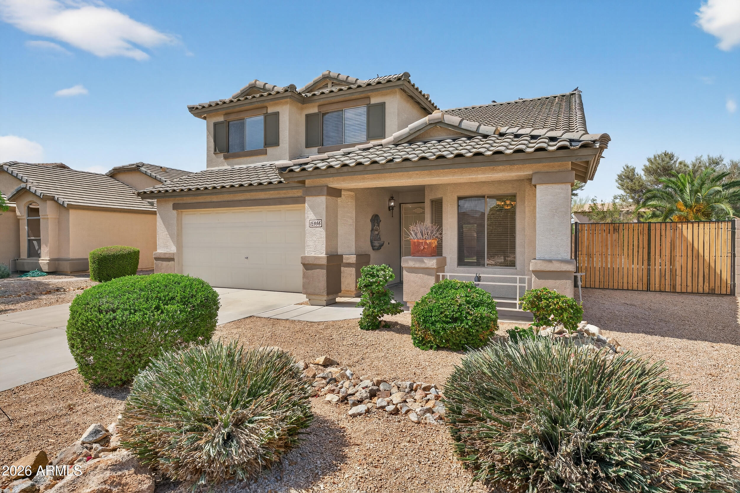 15996 W LINDEN Street