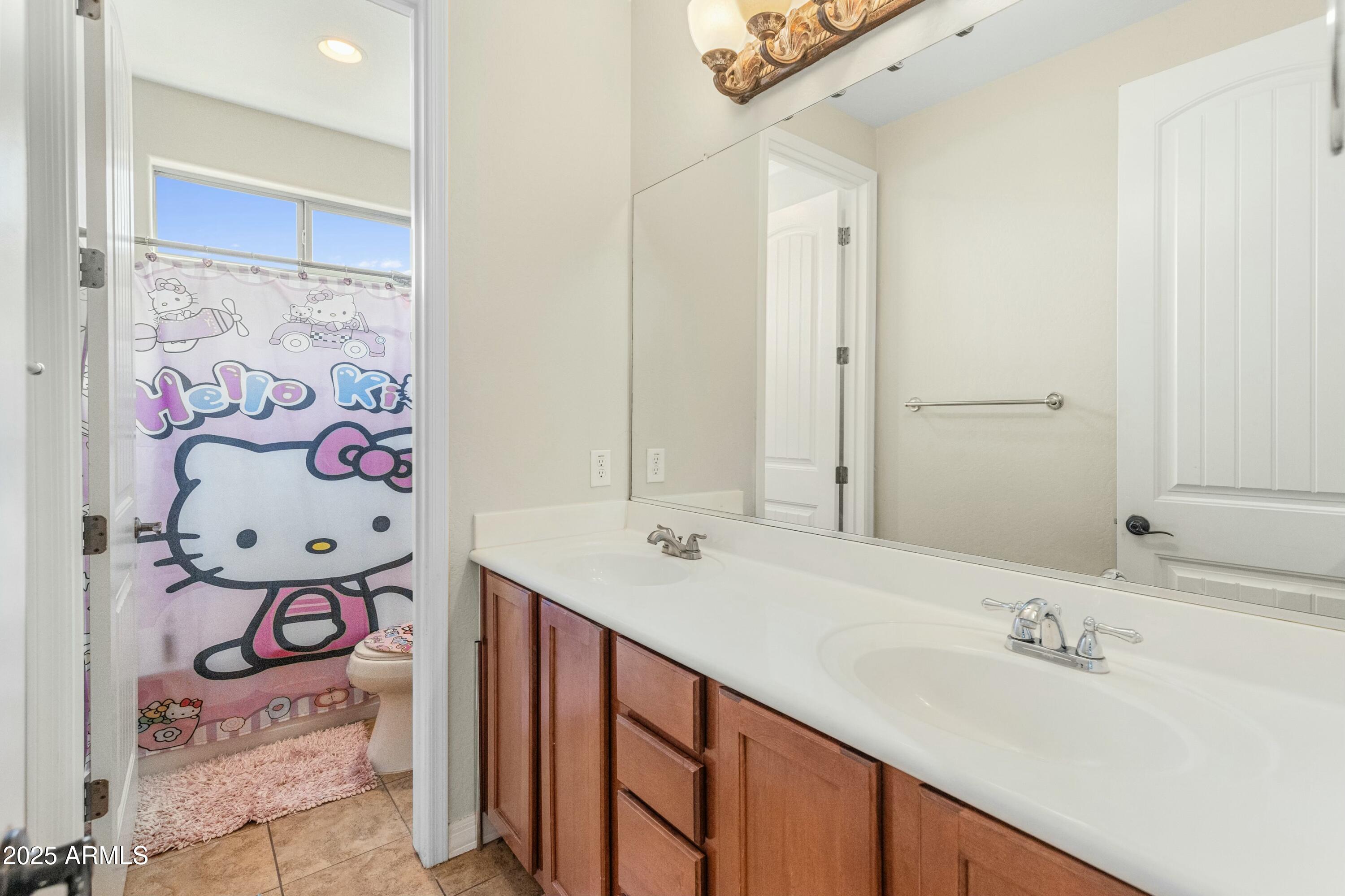 Waddell, Arizona 85355, United States, 4 Bedrooms Bedrooms, ,4 BathroomsBathrooms,Residential,Active,99652