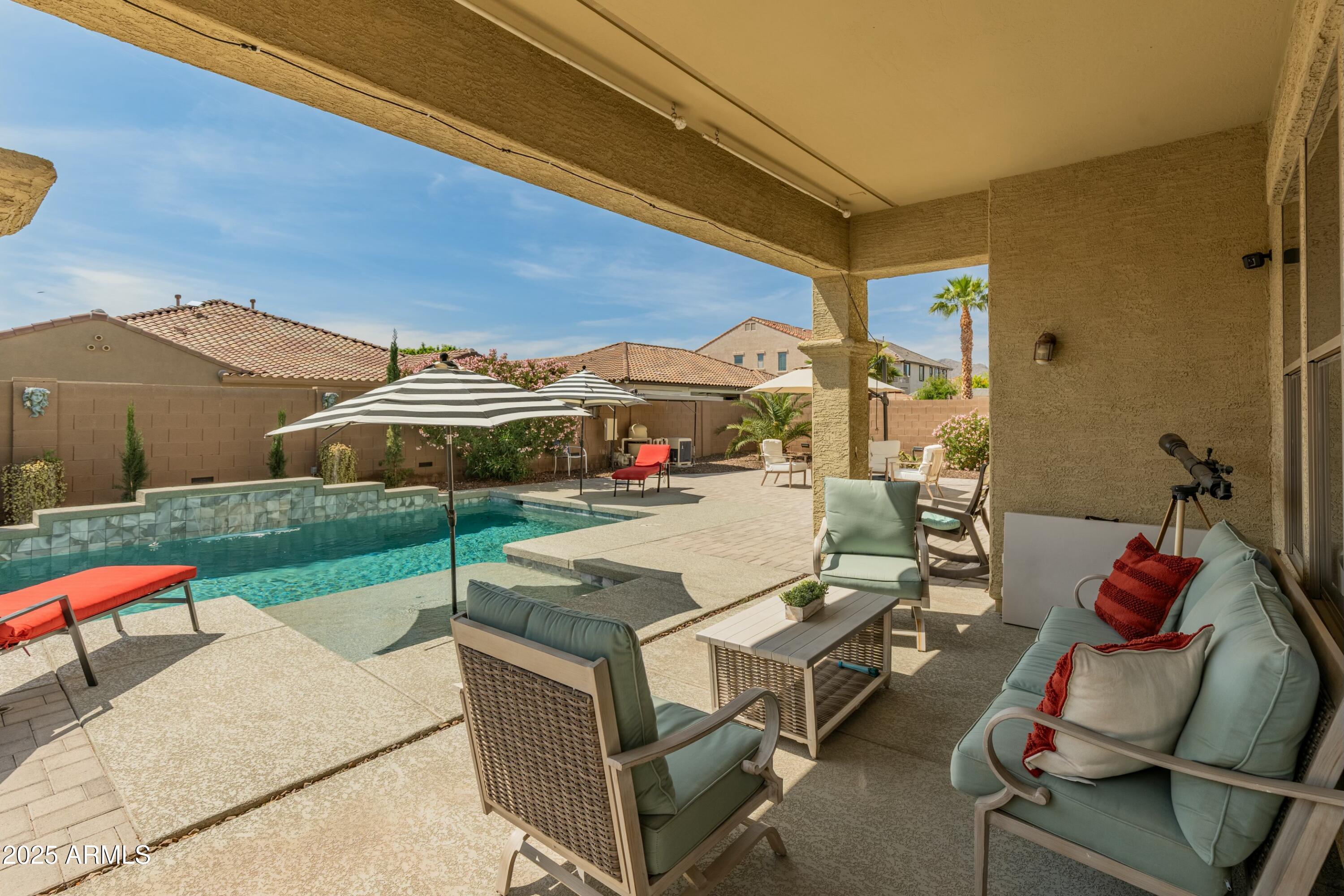 Waddell, Arizona 85355, United States, 4 Bedrooms Bedrooms, ,4 BathroomsBathrooms,Residential,Active,99652