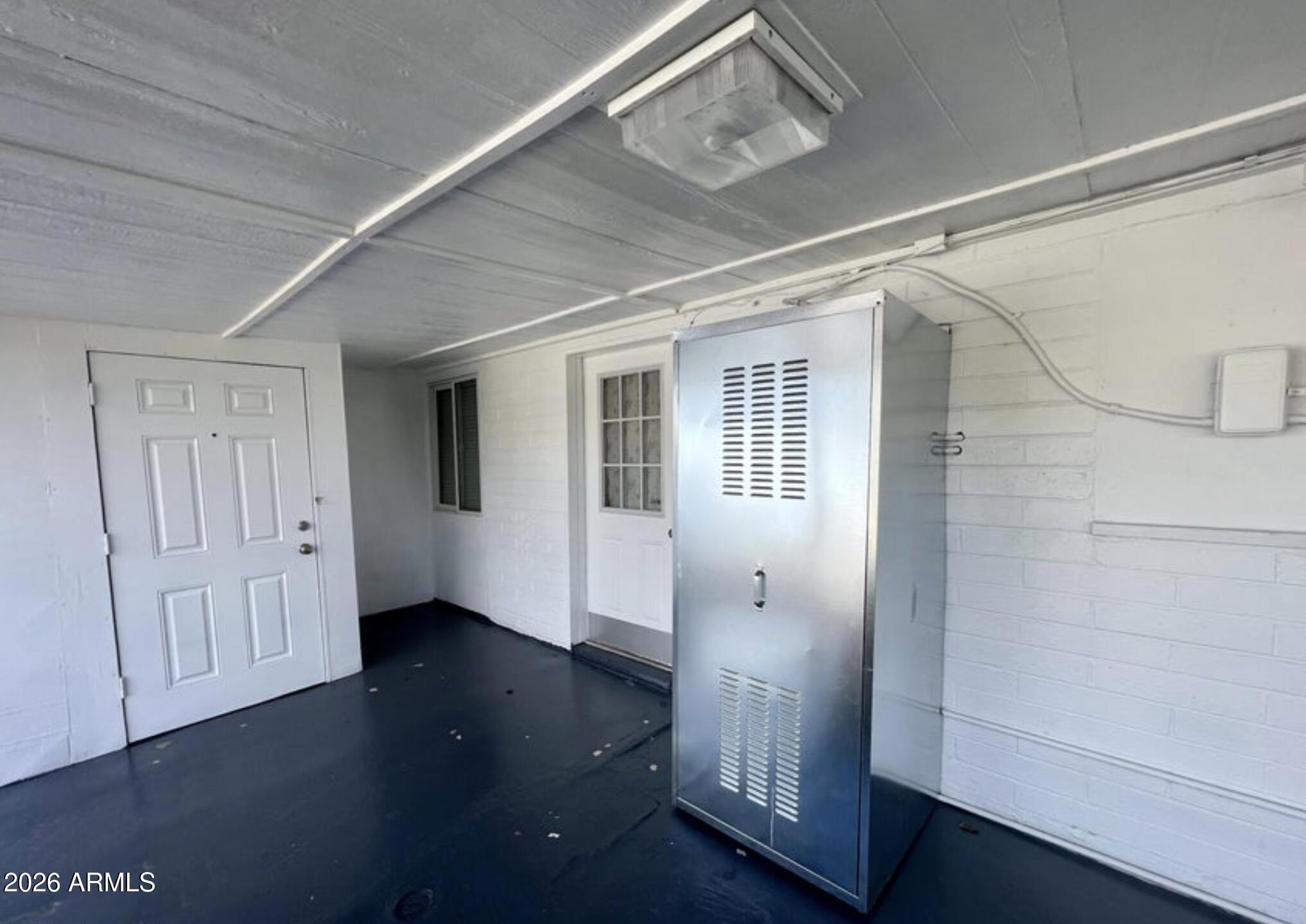 354 W COOLIDGE Avenue