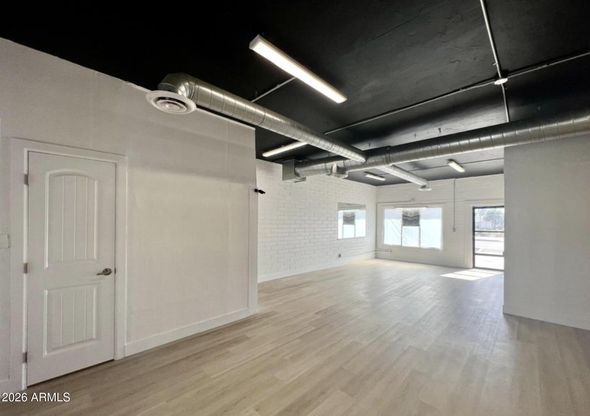 354 W COOLIDGE Avenue