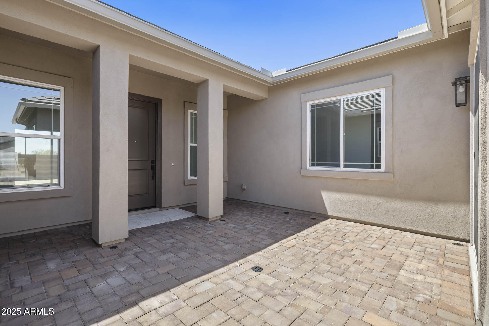 4211 E DESERT VISTA Trail