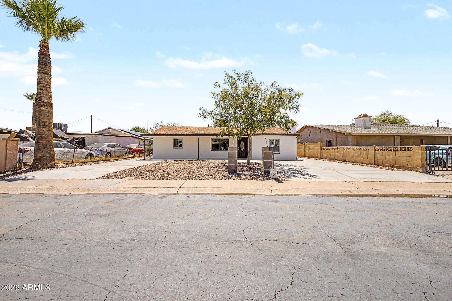 1609 W CHIPMAN Road