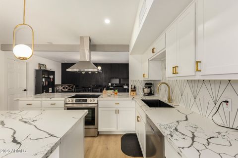 1560 N FREEMAN -- Mesa AZ 85201