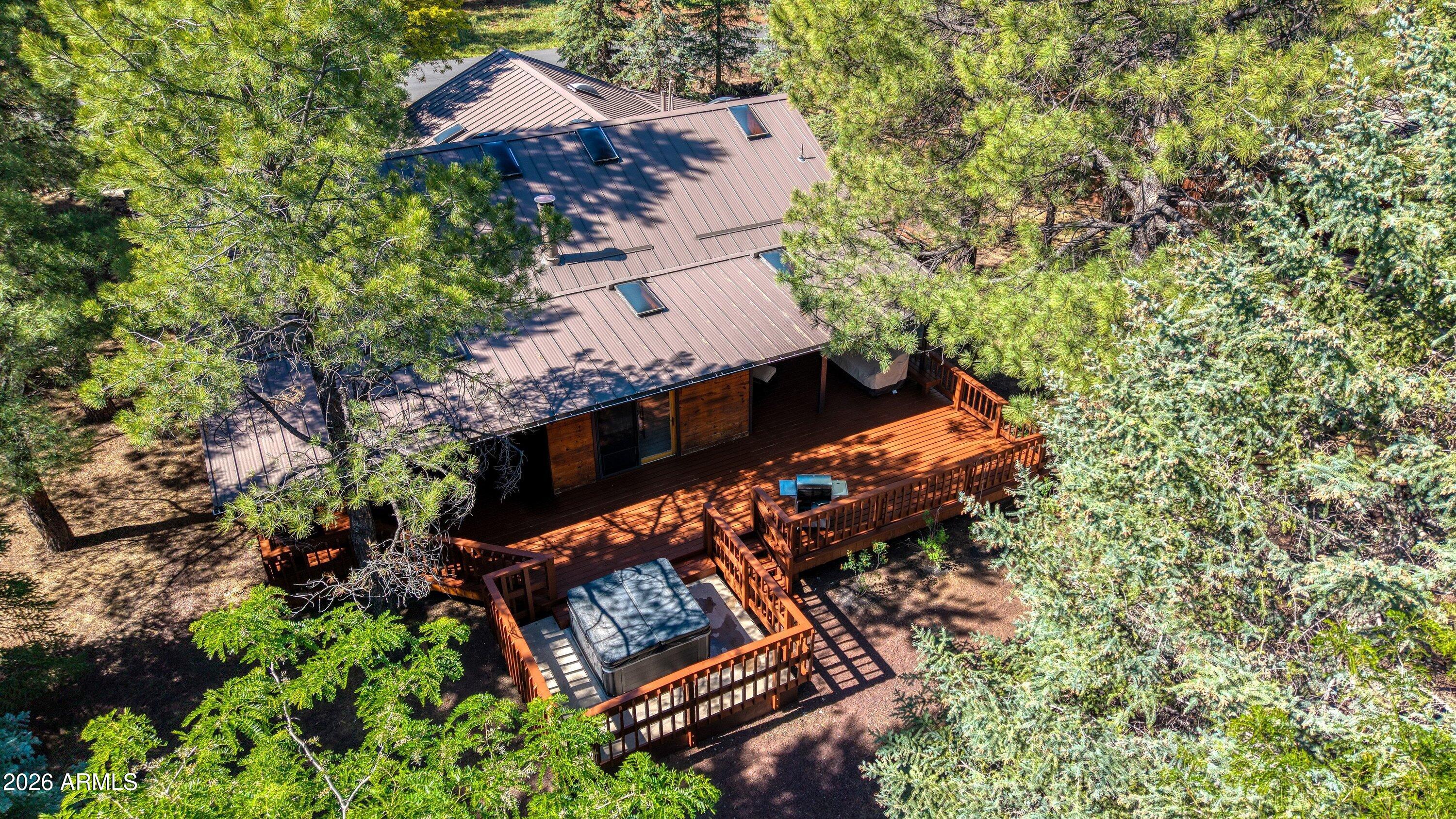 5038 SWEEPING VISTA Drive