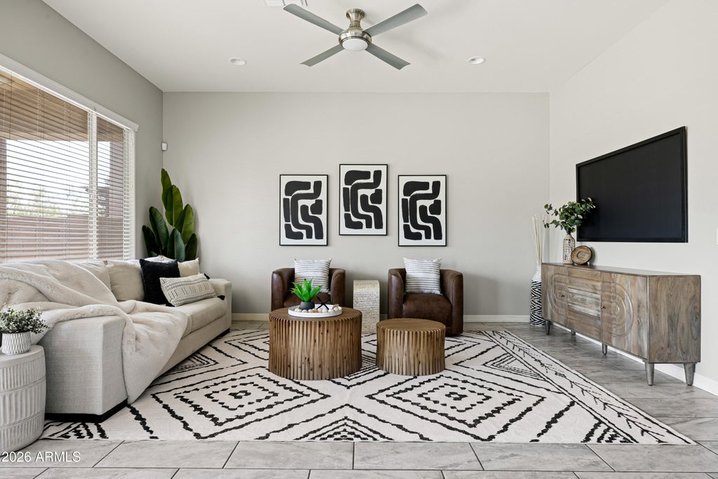 Photo of 25273 N 69th Avenue, Peoria, AZ 85383 (MLS # 7049446)