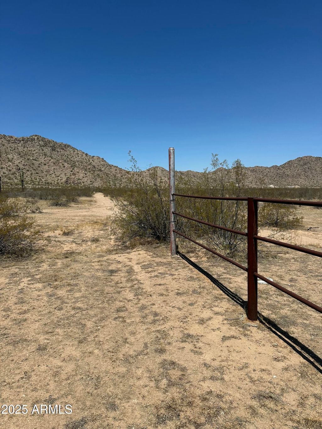 Photo of 0 N Stonebluff Road #0, Maricopa, AZ 85139 (MLS # 6892687)