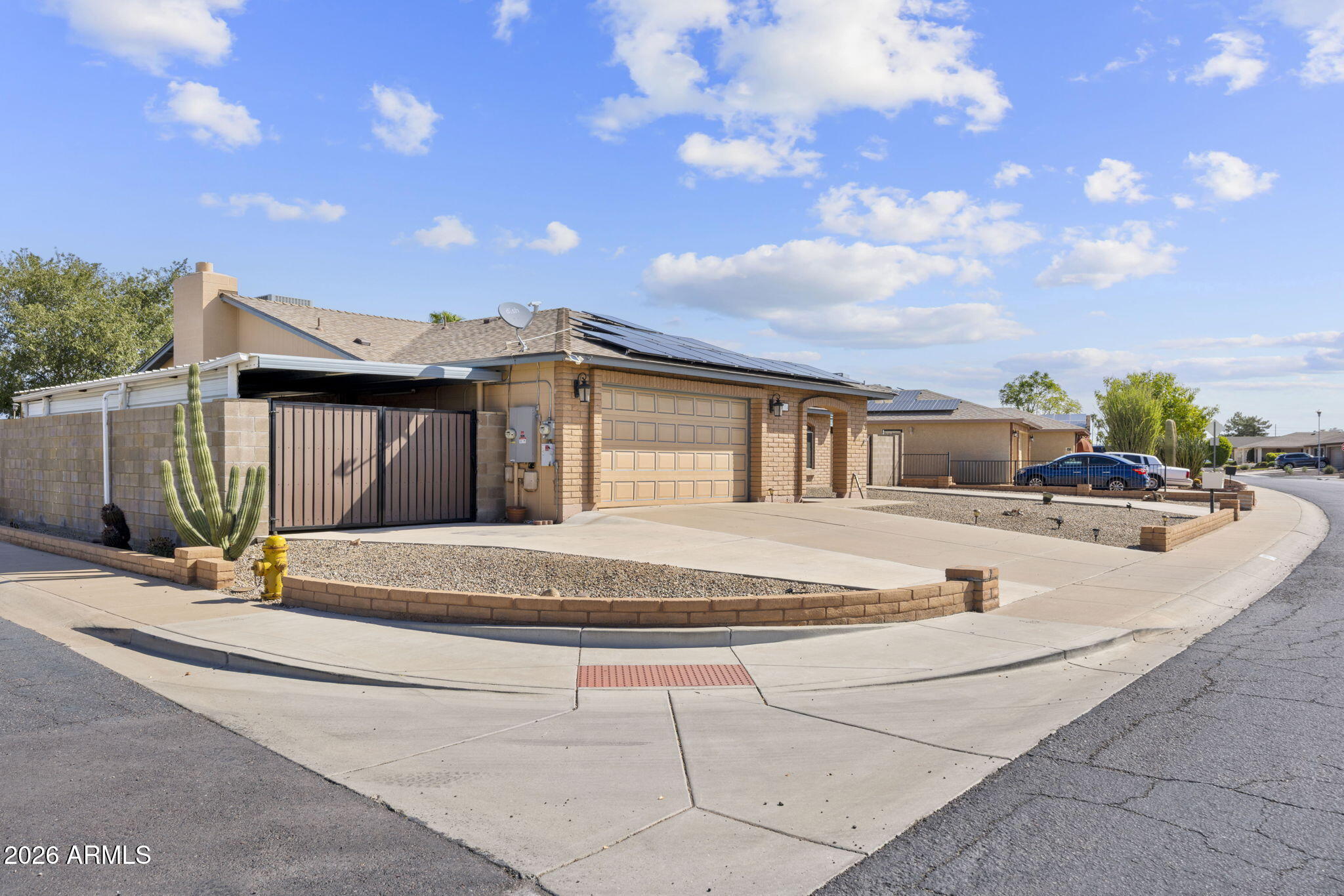 3314 W TOPEKA Drive
