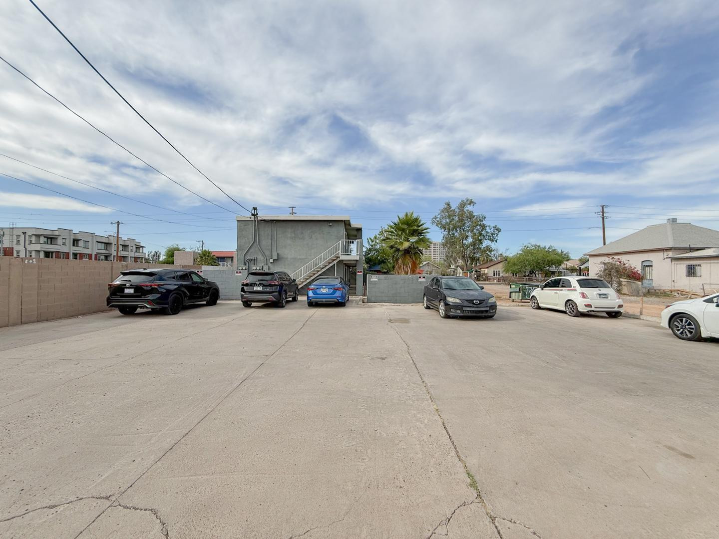 909 E ROOSEVELT Street Apt 6