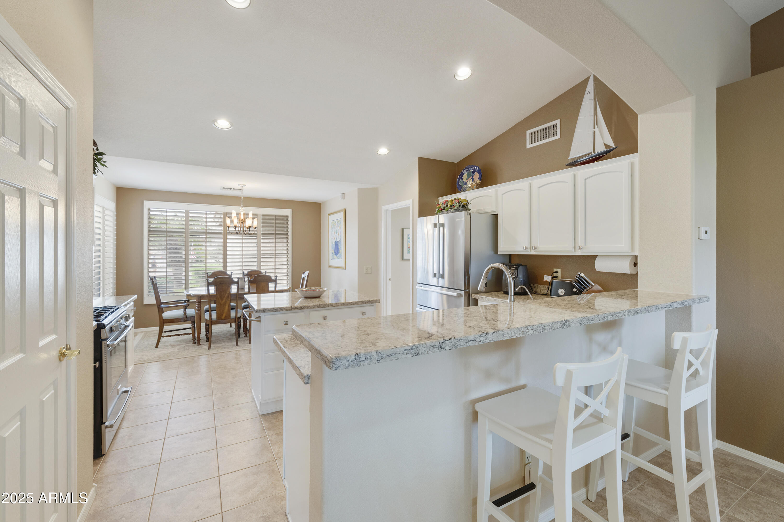 9230 E CEDAR WAXWING Drive