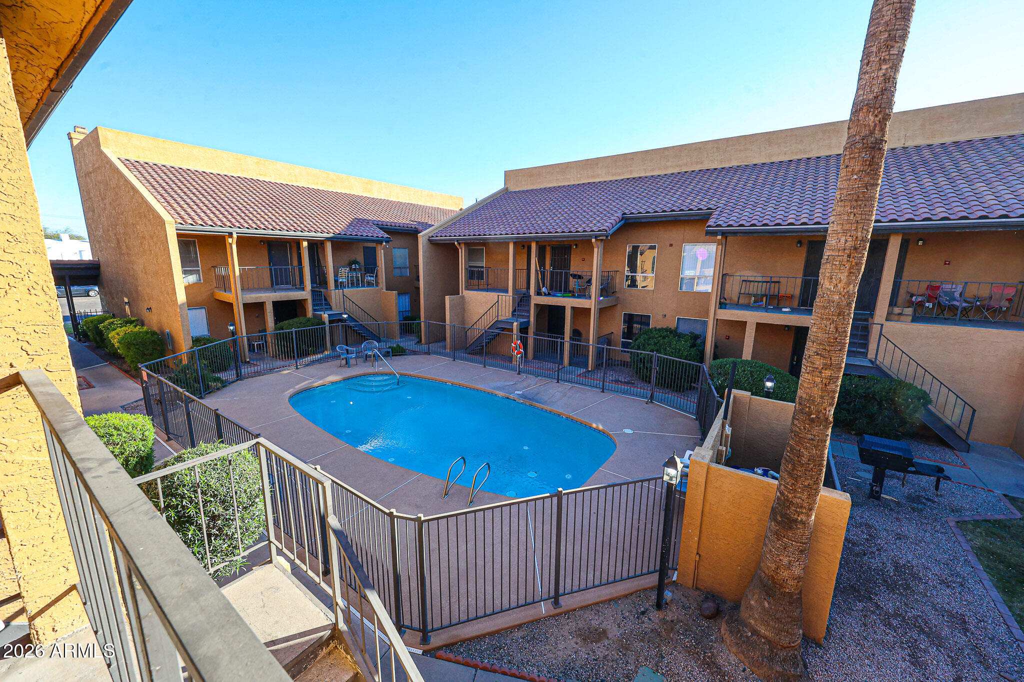 1831 W MULBERRY Drive 220