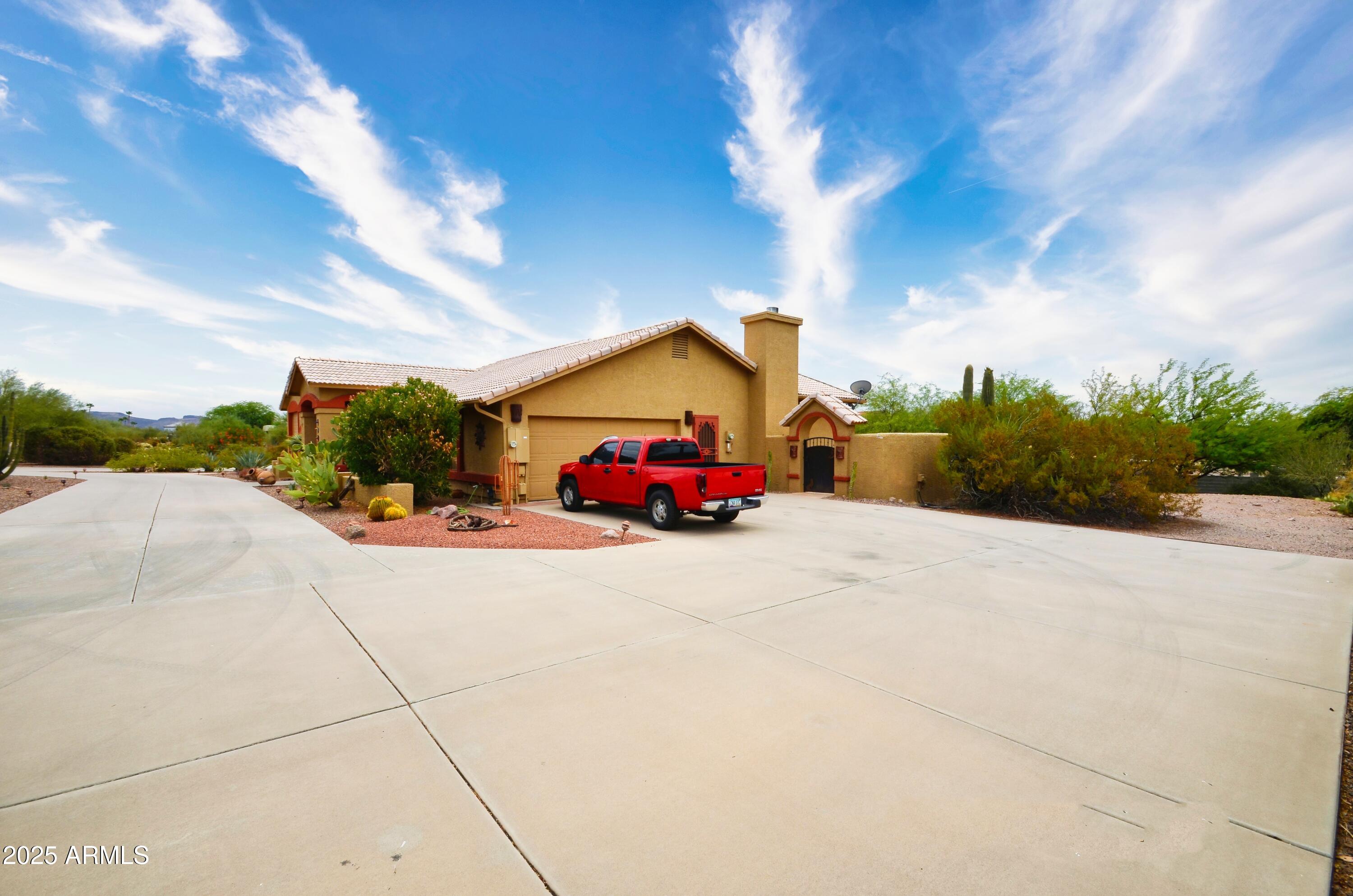 10843 E SUGAR CREEK Drive