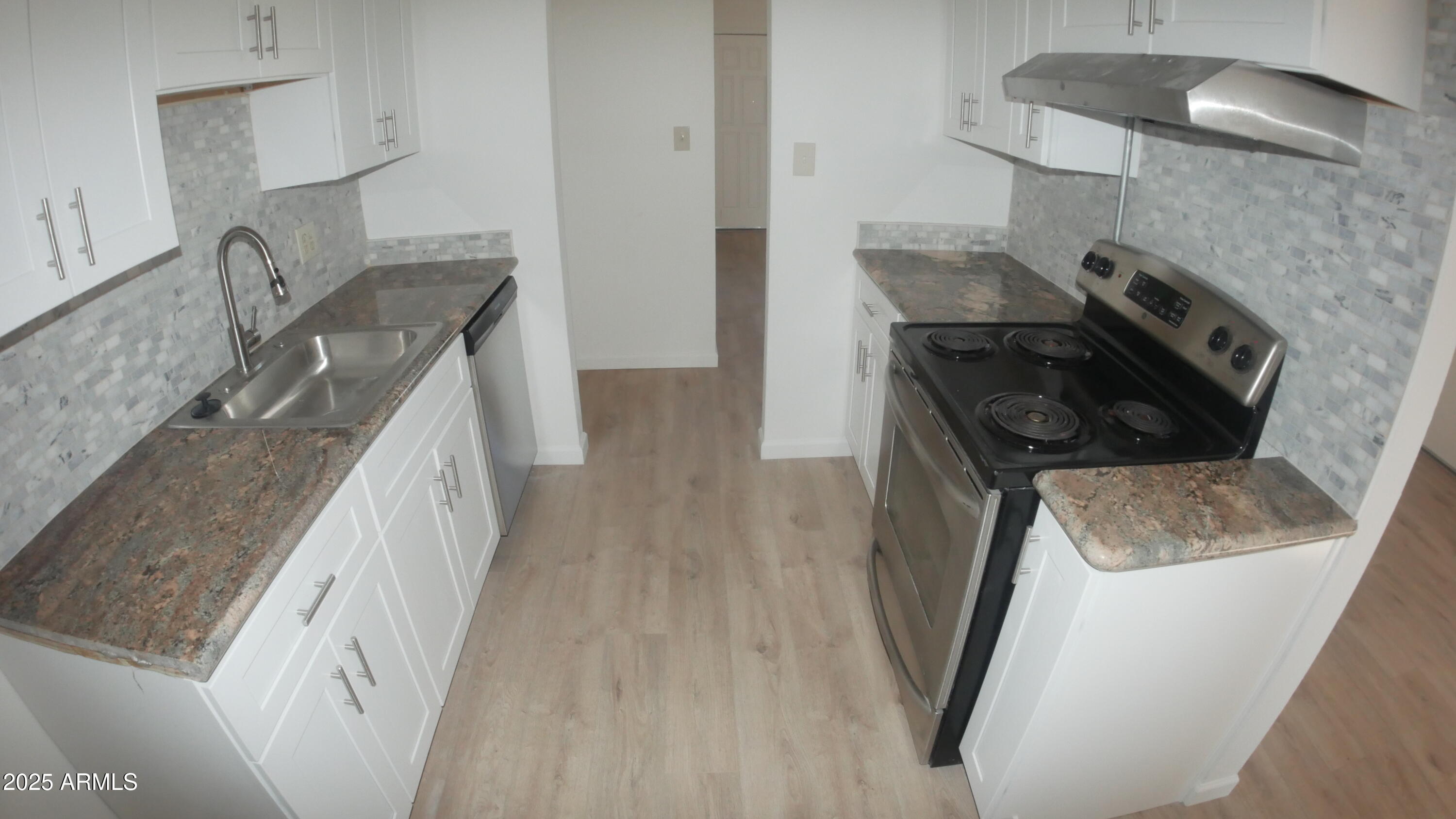 327 W FAIRHAVEN Road