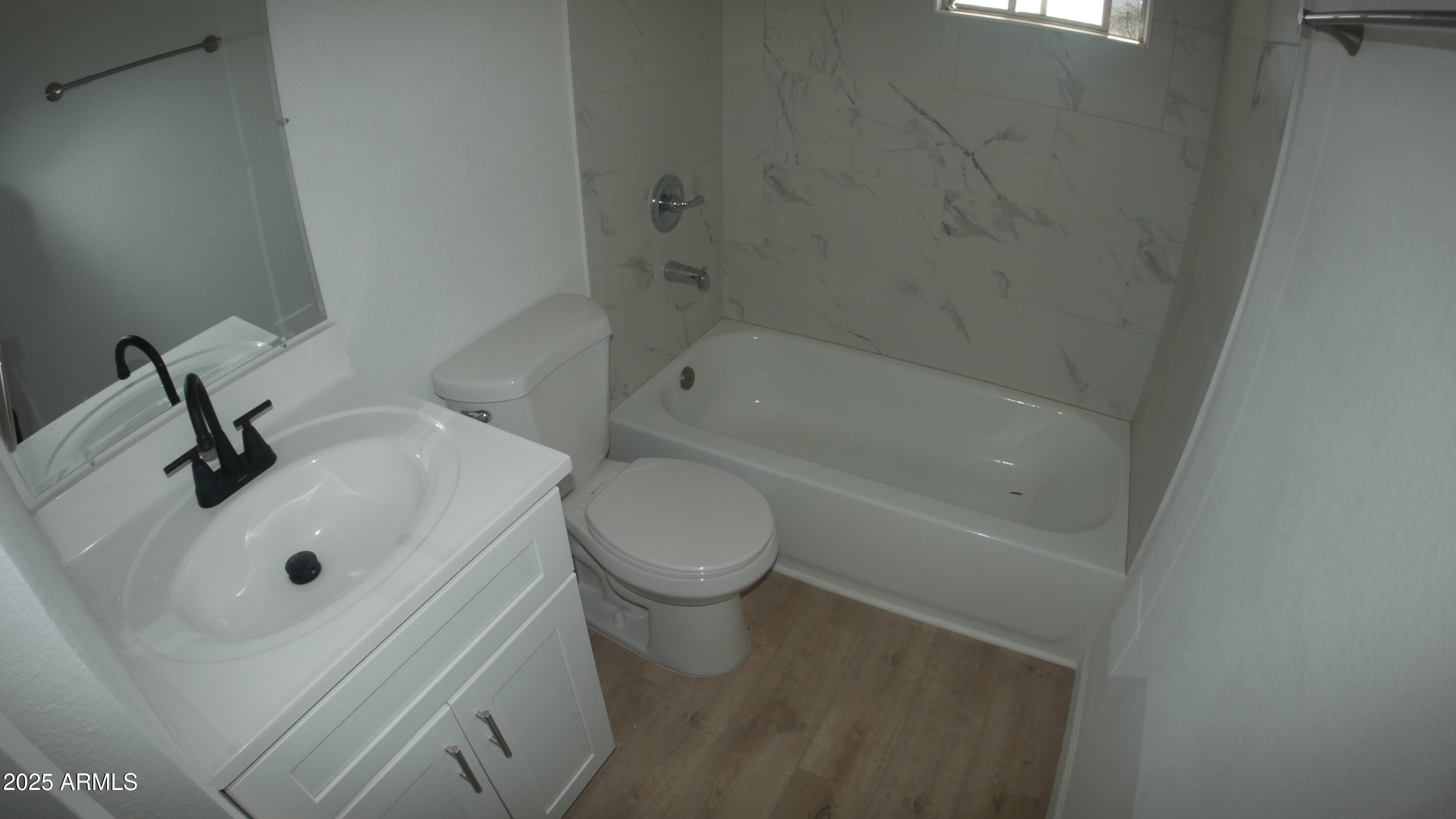 327 W FAIRHAVEN Road